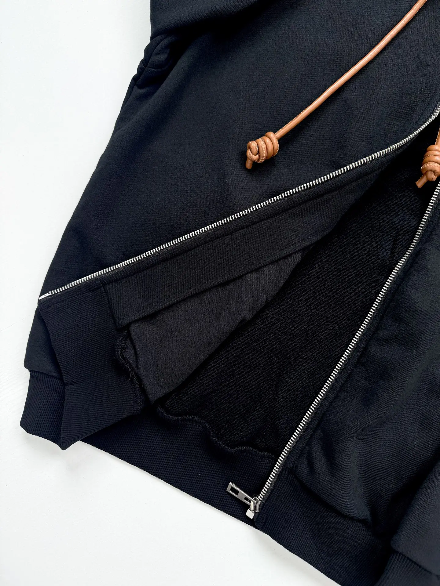 Anagram Embroidered Zip-Up Hoodie with Leather Drawstrings D30820662 — view 6