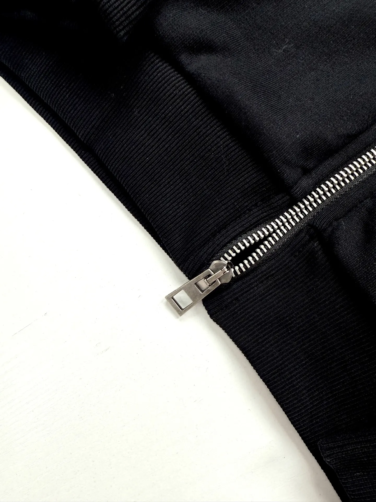 Anagram Embroidered Zip-Up Hoodie with Leather Drawstrings D30820662 — view 7