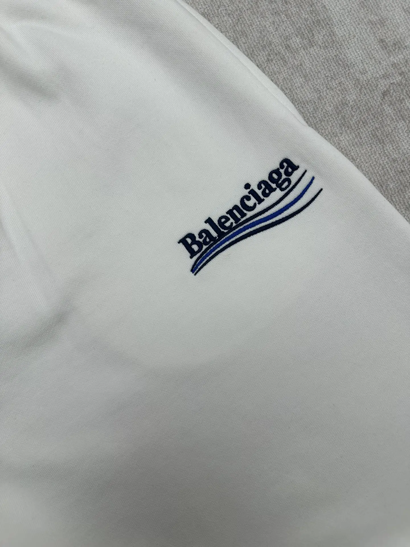 Logo-Embroidered Straight-Leg Sweatpants D31013969 — view 5