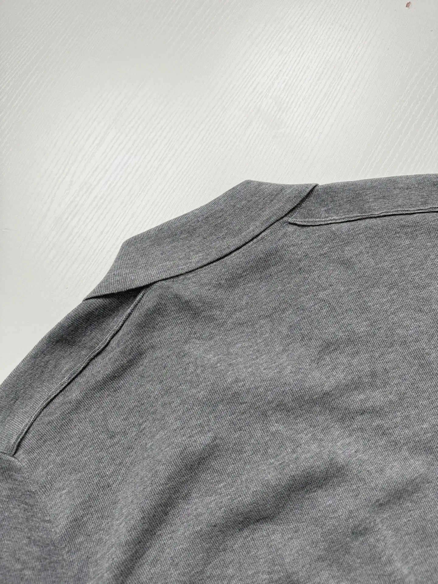 Check-Trim Knit Polo Cardigan D31020708 — view 9