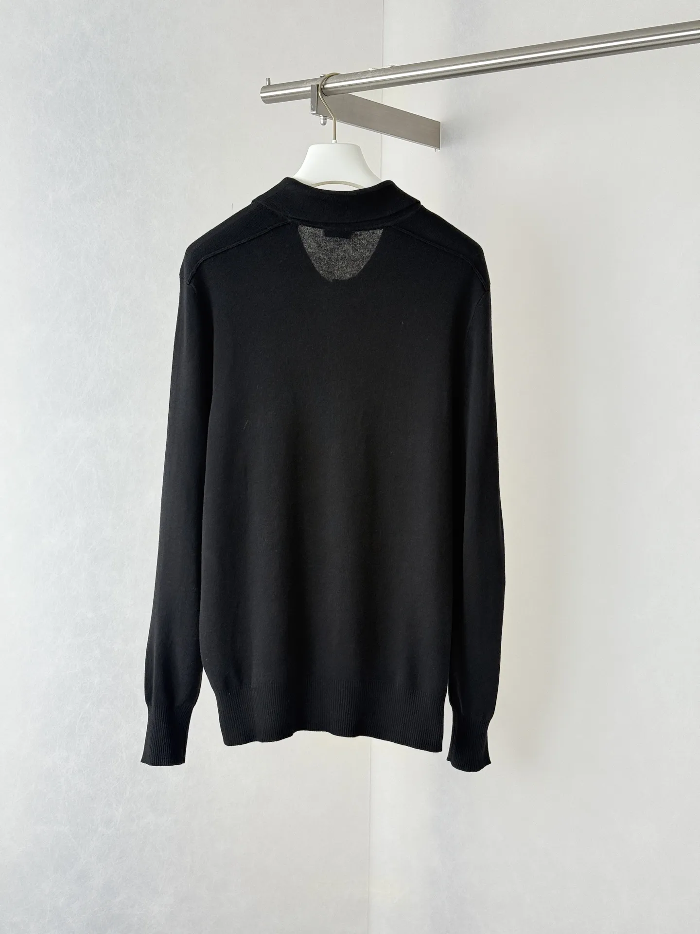 Check-Trim Knit Cardigan with Spread Collar D31020709 — view 2