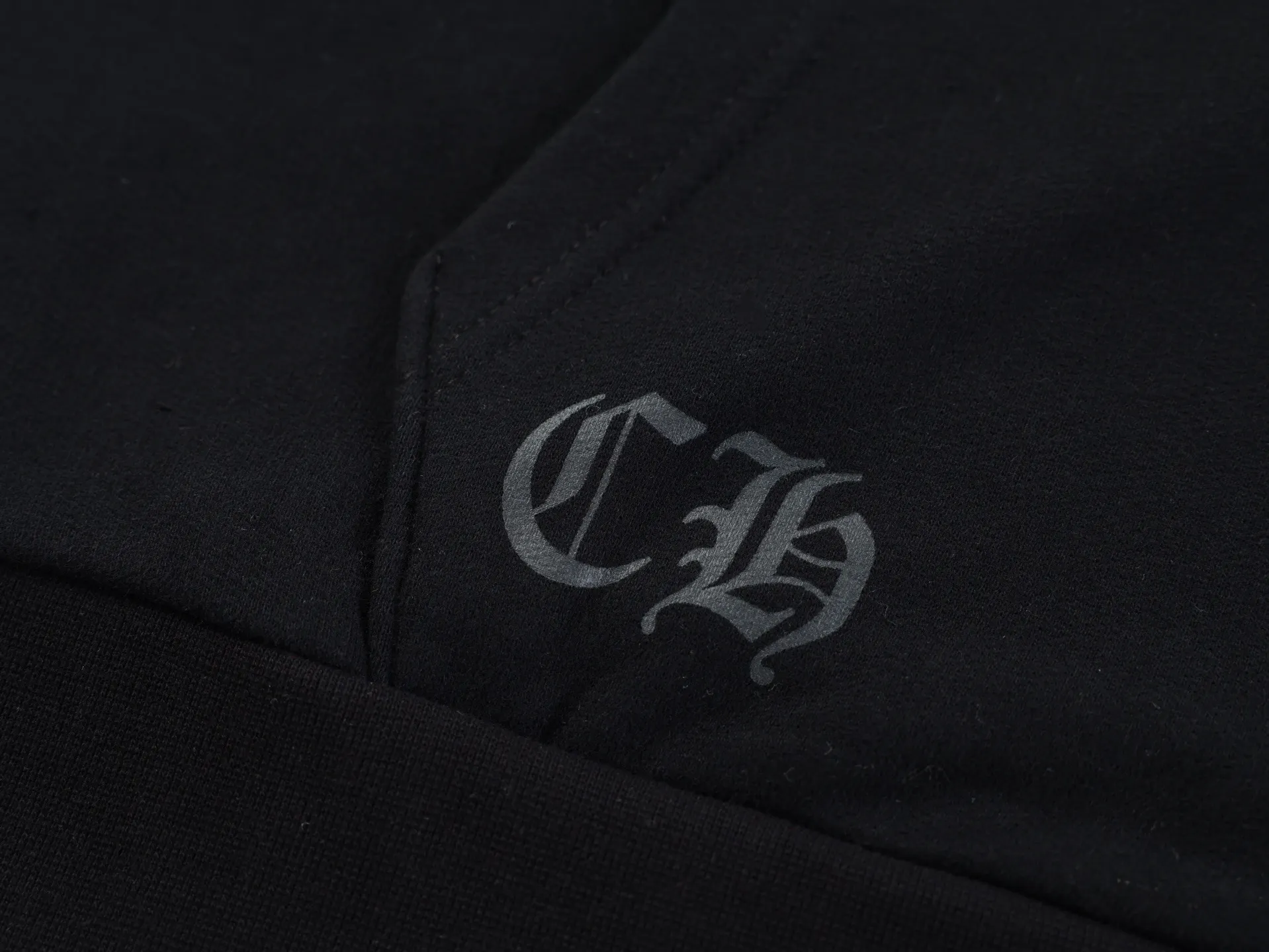 Miami Exclusive Logo-Print Zip-Up Hoodie D31021158 — view 9
