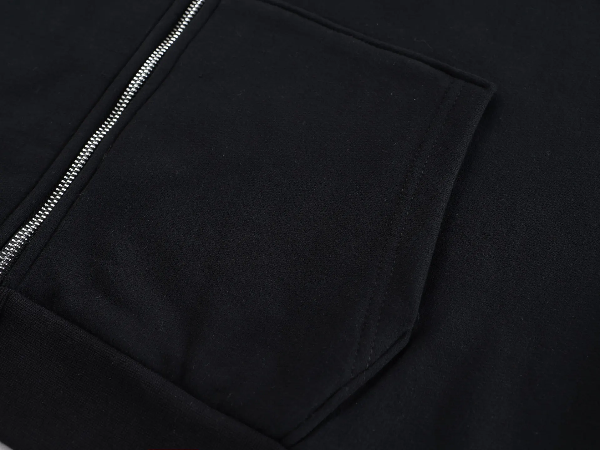Miami Exclusive Logo-Print Zip-Up Hoodie D31021158 — view 11
