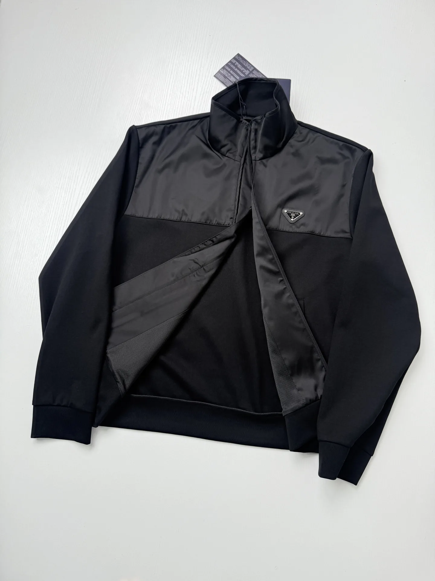 Nylon-Panelled Zip-Up Track Jacket D31020680 — view 4