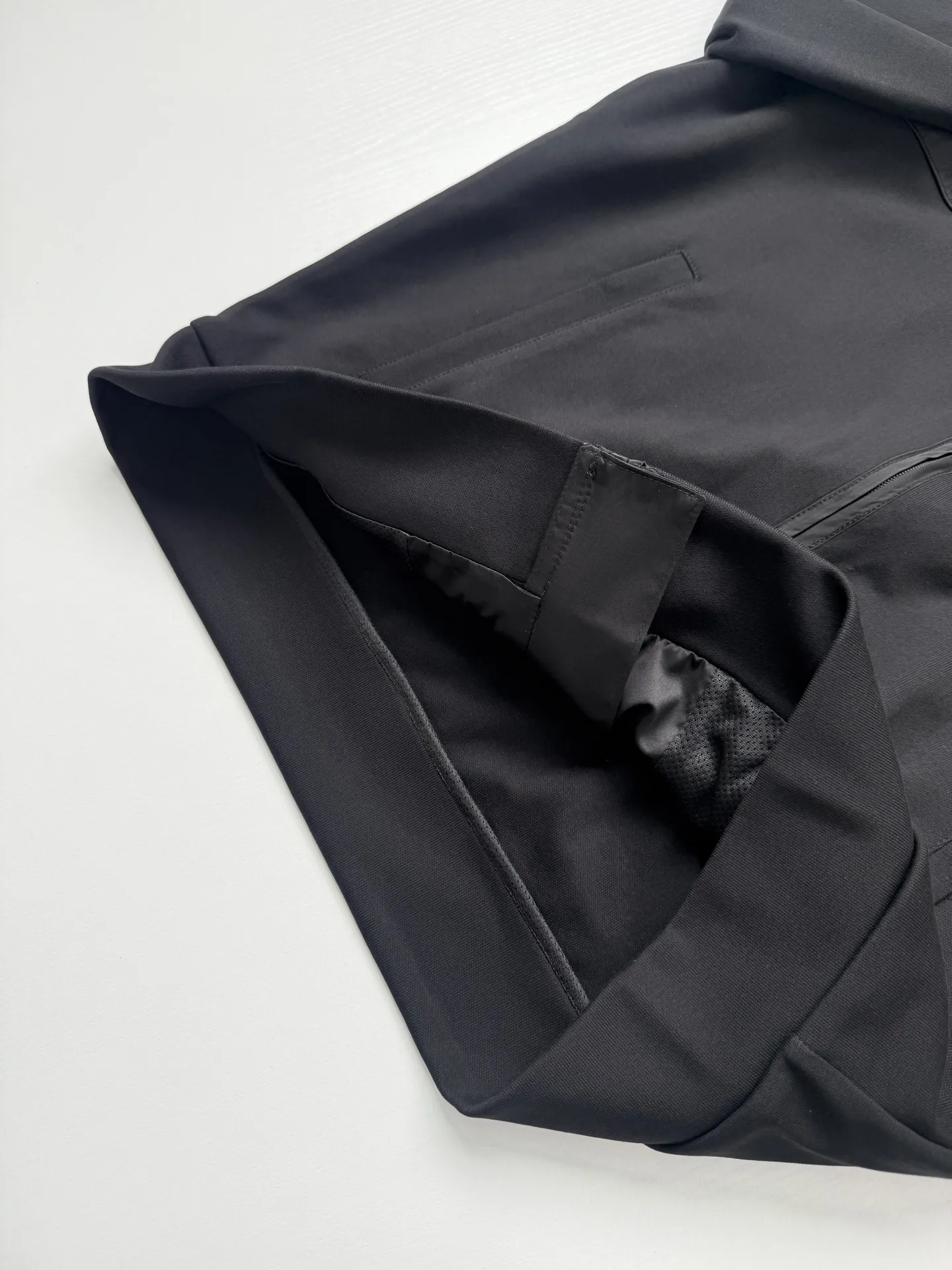 Nylon-Panelled Zip-Up Track Jacket D31020680 — view 7
