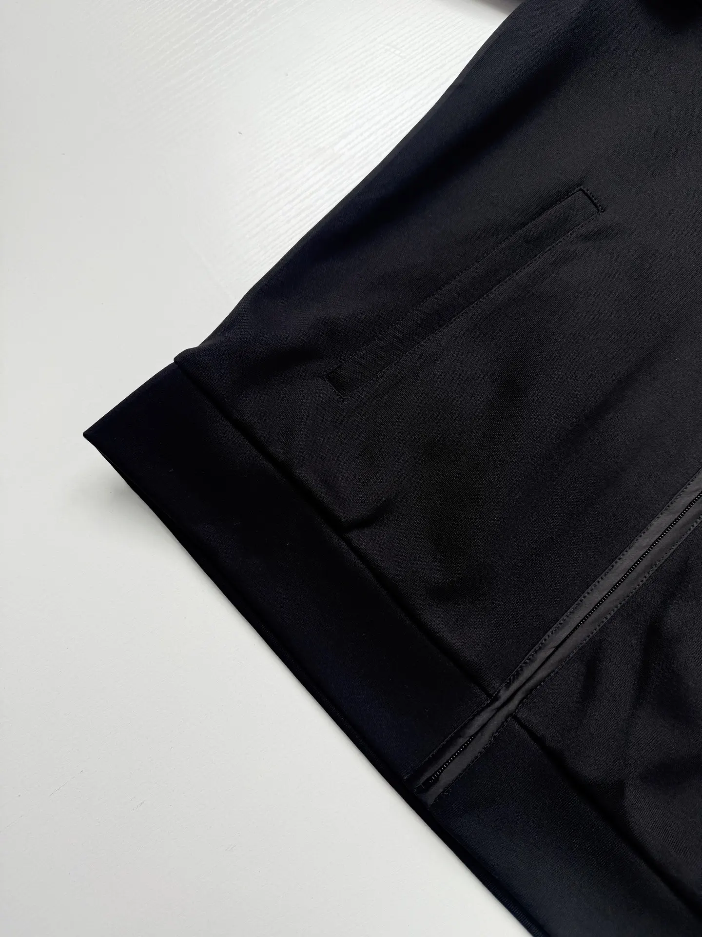 Nylon-Panelled Zip-Up Track Jacket D31020680 — view 13
