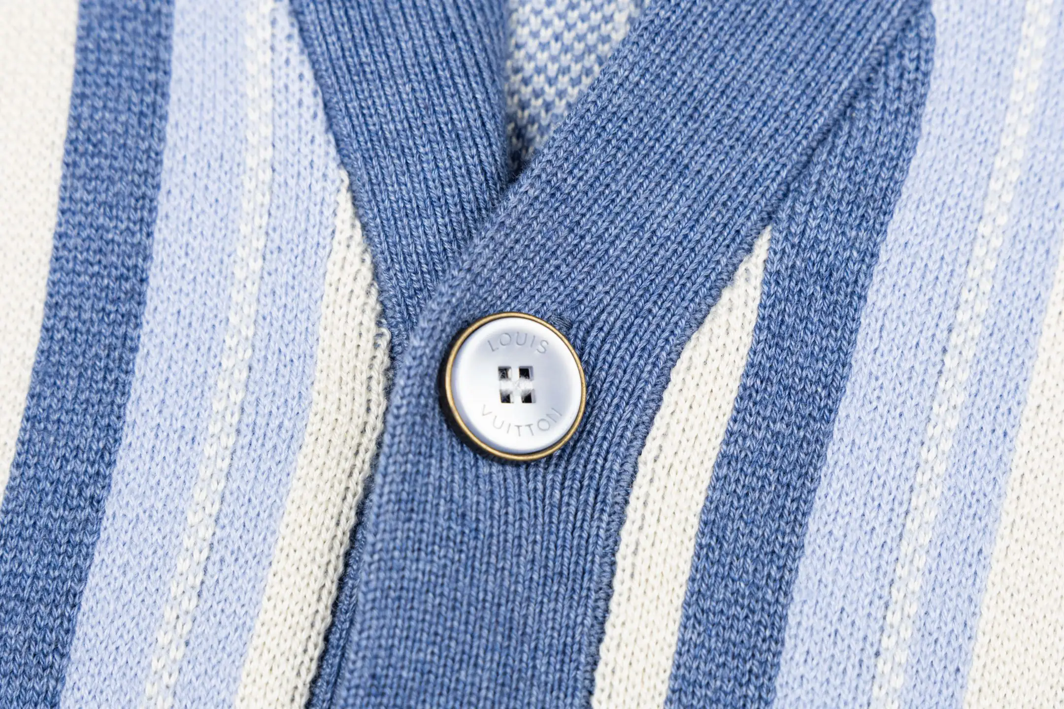 Striped Jacquard Wool-Blend Cardigan D31513786 — view 4