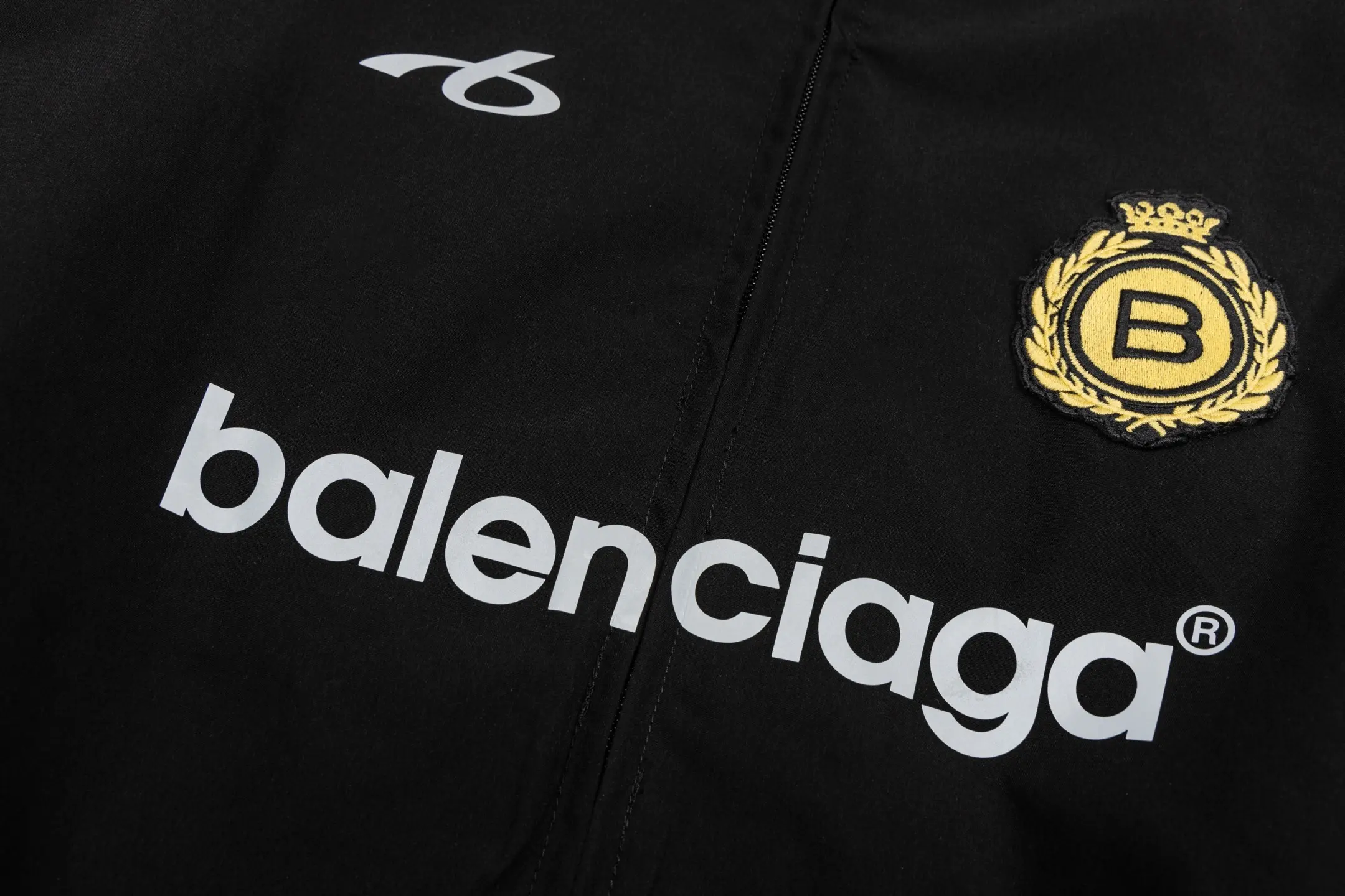 Embroidered Crest Football Track Jacket D31521160 — view 4