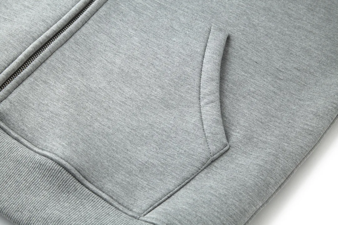 Logo-Embroidered Zip-Up Hoodie D31521087 — view 6