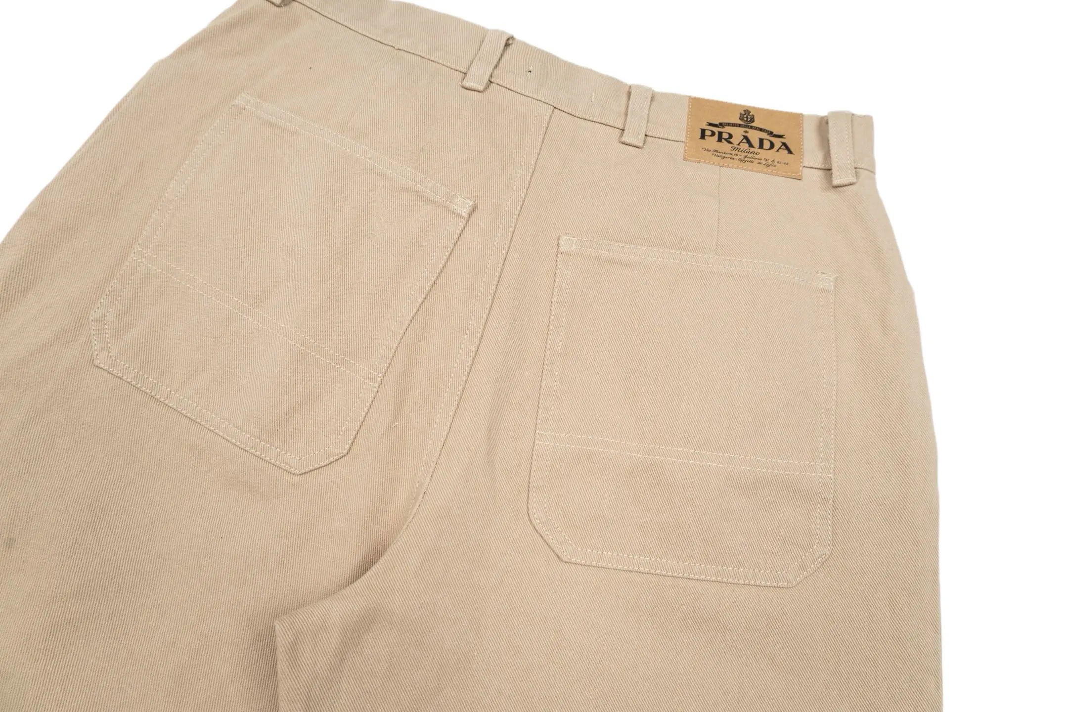 Logo-Badge Straight-Leg Denim Shorts D31521144 — view 4