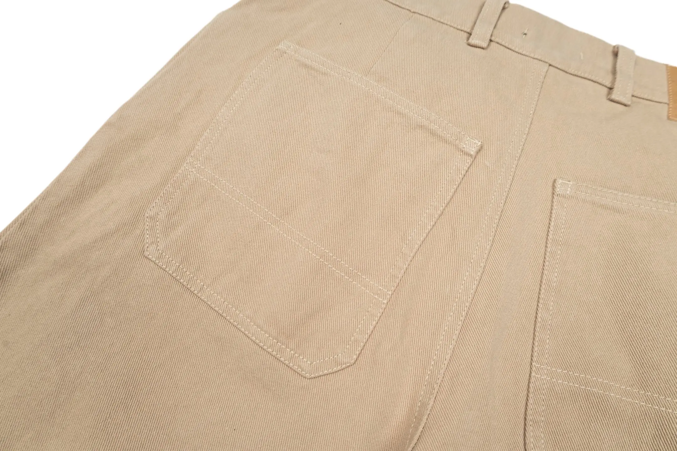 Logo-Badge Straight-Leg Denim Shorts D31521144 — view 7