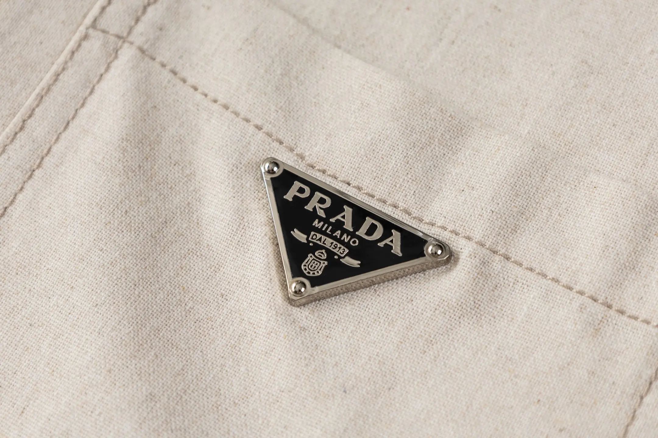 Logo-Appliquéd Chambray Cotton-Linen Jacket D31521203 — view 6