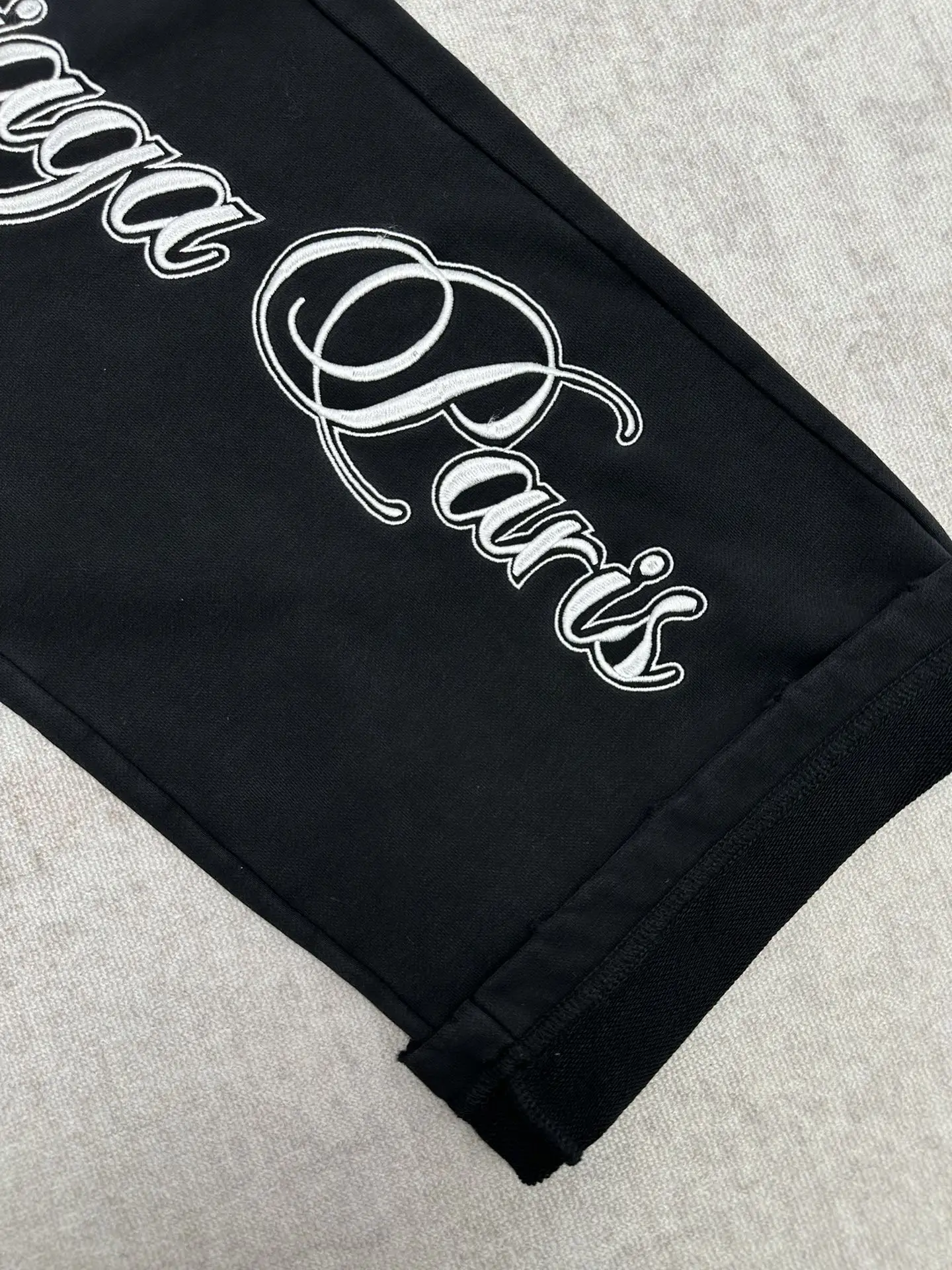 Cursive Logo Embroidered Baggy Sweatpants D32013968 — view 8