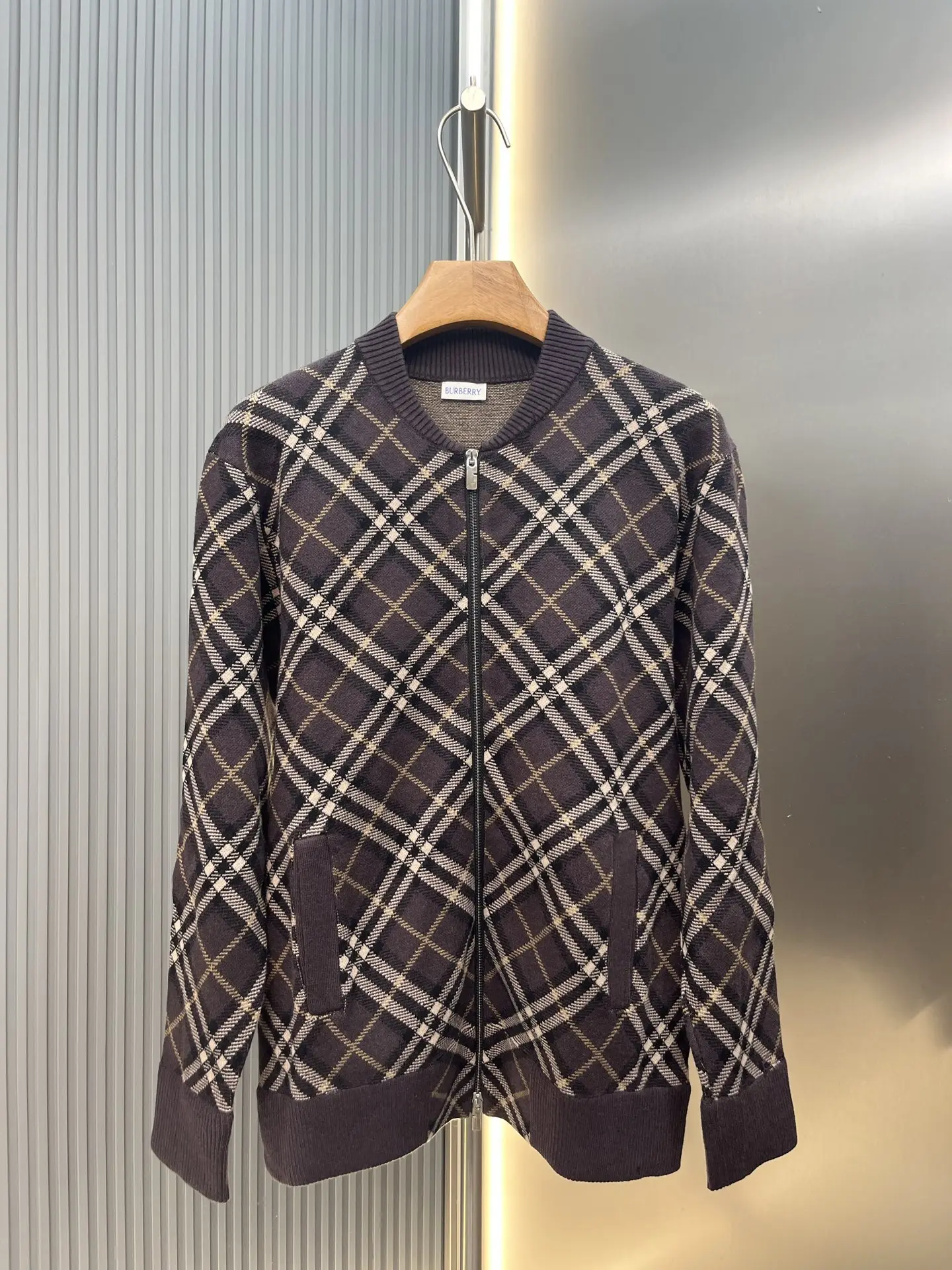 Check Jacquard Wool and Cashmere-Blend Cardigan D32019125
