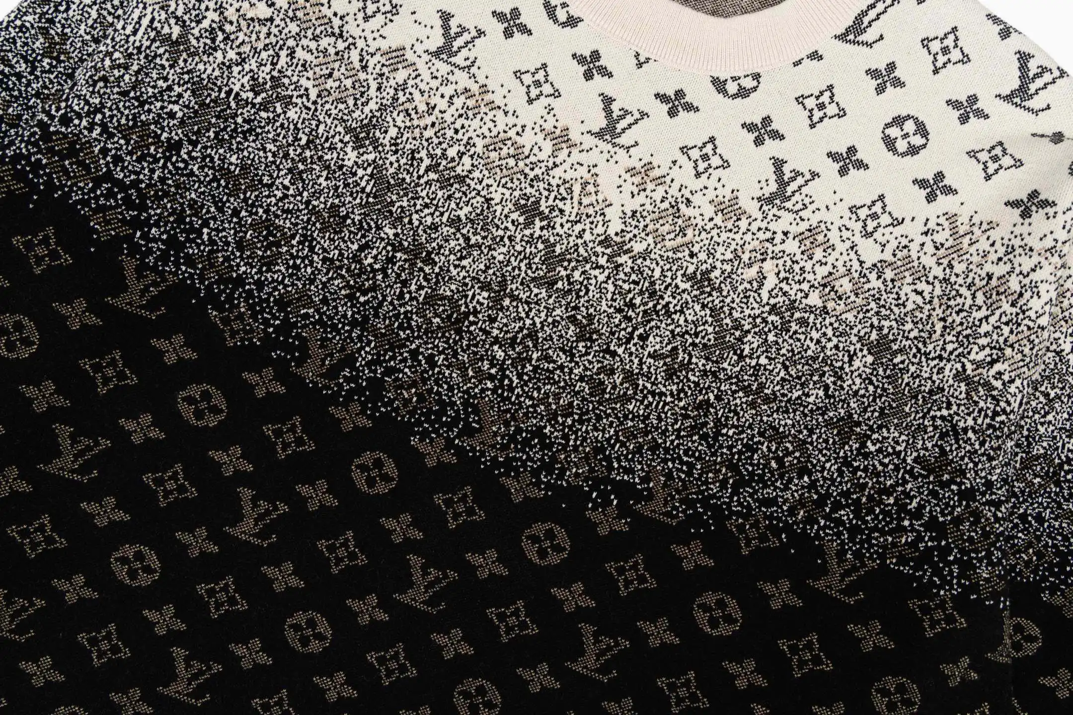 Monogram Gradient Wool-Silk Blend Sweater D33013801 — view 5