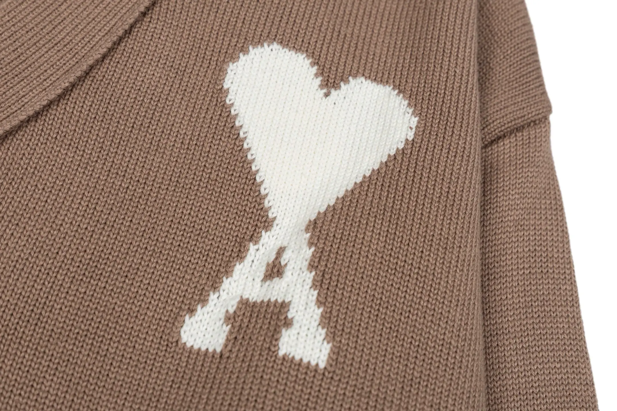 Ami de Coeur Wool V-Neck Cardigan D33021127 — view 5