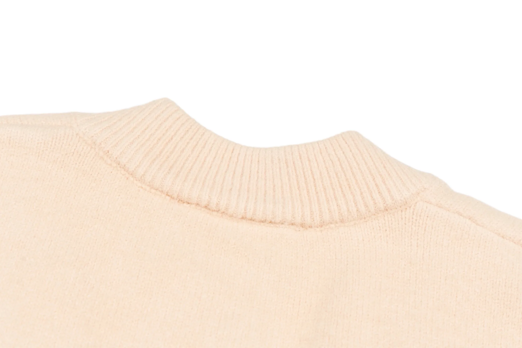 Ami de Coeur Alpaca-Blend V-Neck Cardigan D33021134 — view 4