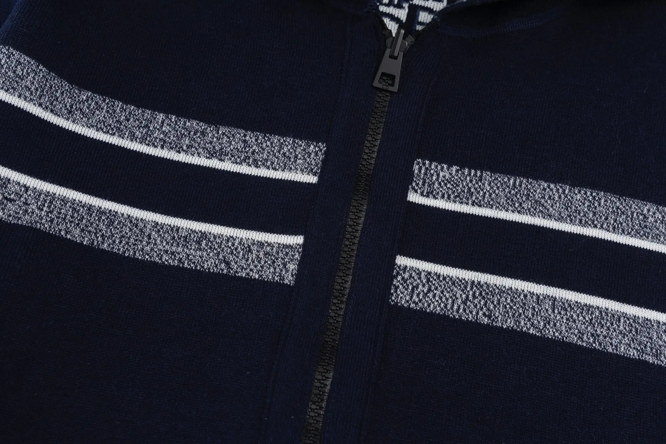 Reversible Oblique Cashmere-Blend Knit Hoodie D33021214 — view 5