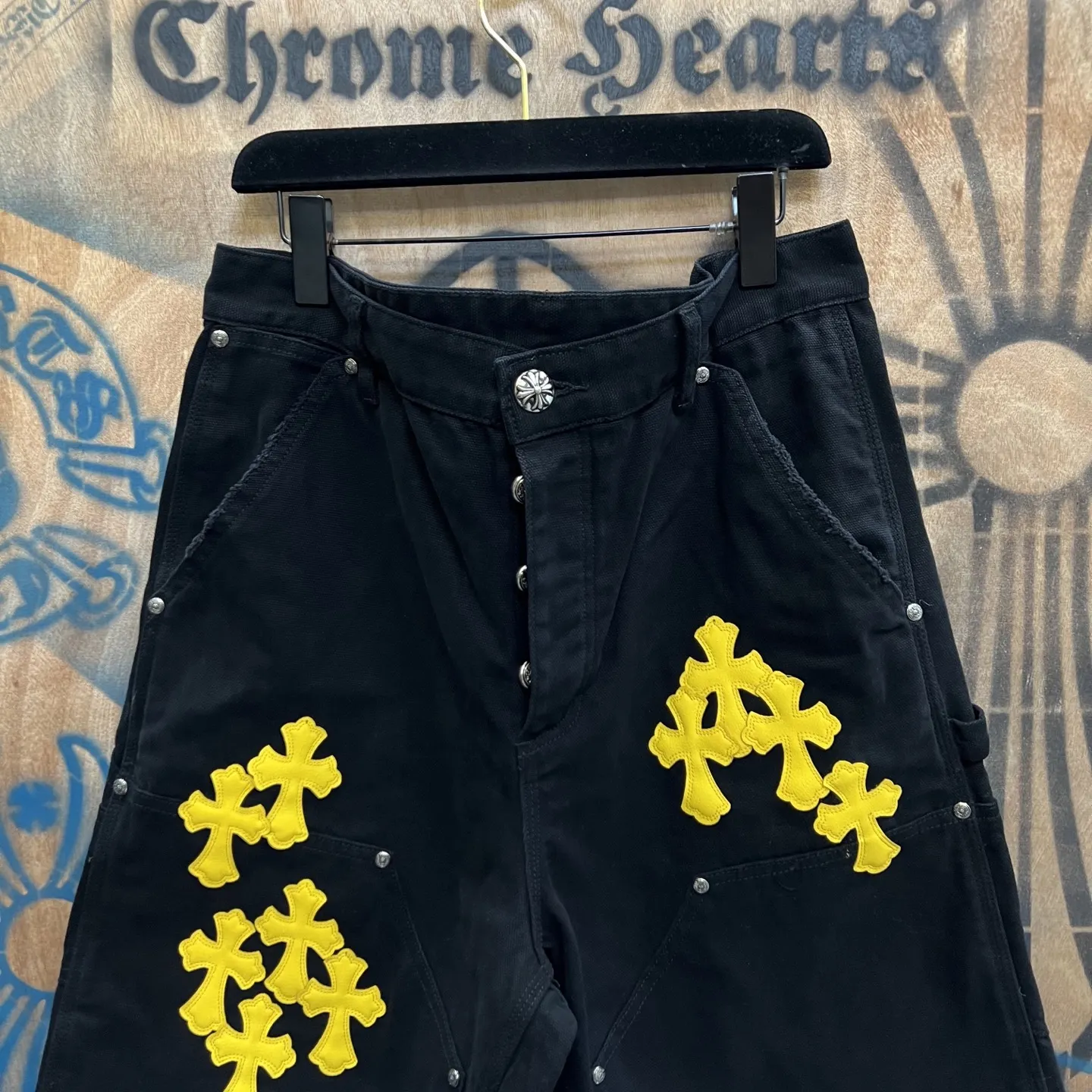 Cross-Patch Remake Denim Shorts D33014151 — view 5