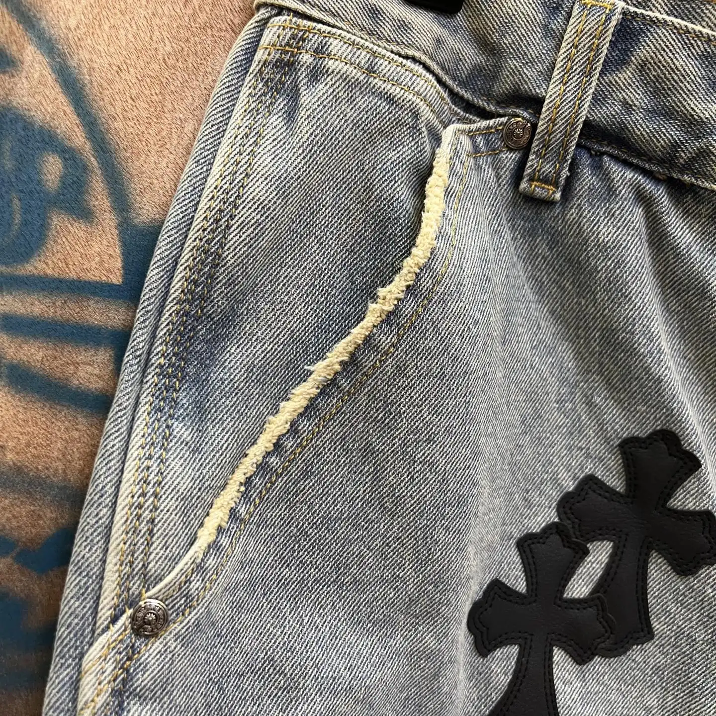 Remade Leather-Patch Denim Shorts D33014144 — view 4