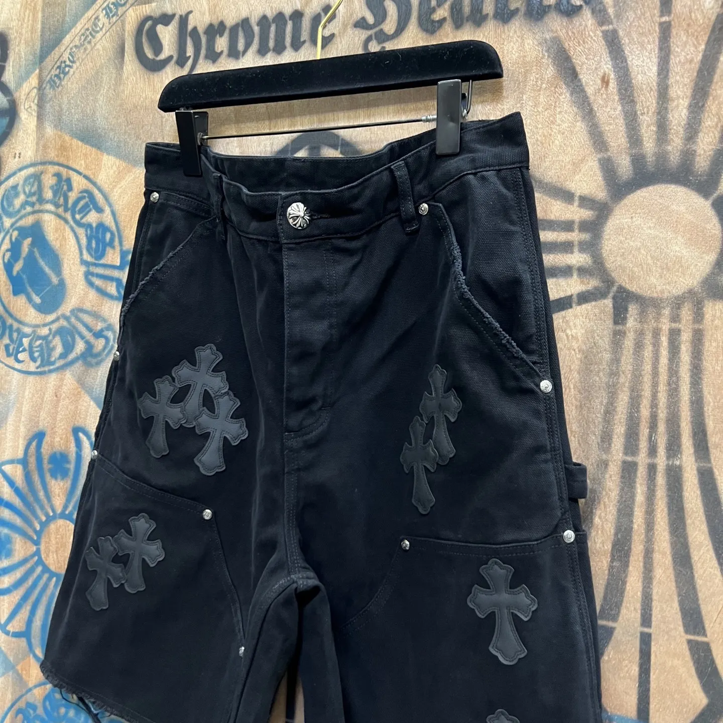 Leather Cross Patch Remake Denim Shorts D33014157 — view 2