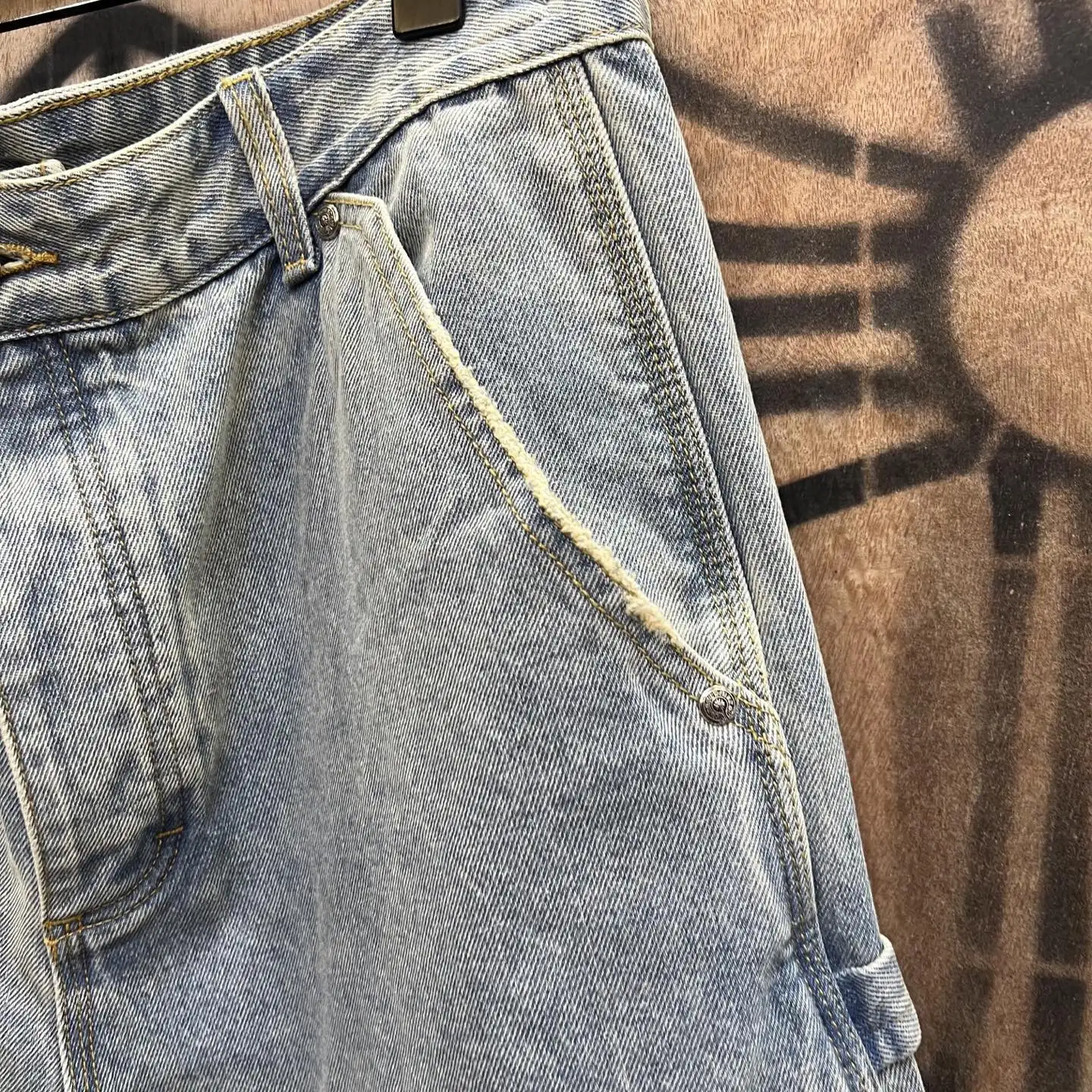 Remade Vintage Denim Carpenter Shorts D33014150 — view 4