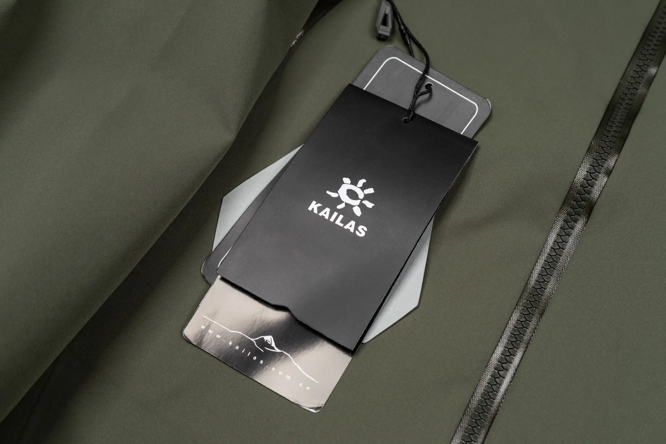 Bogda LT Waterproof GORE-TEX Hardshell Jacket D33023216 — view 4