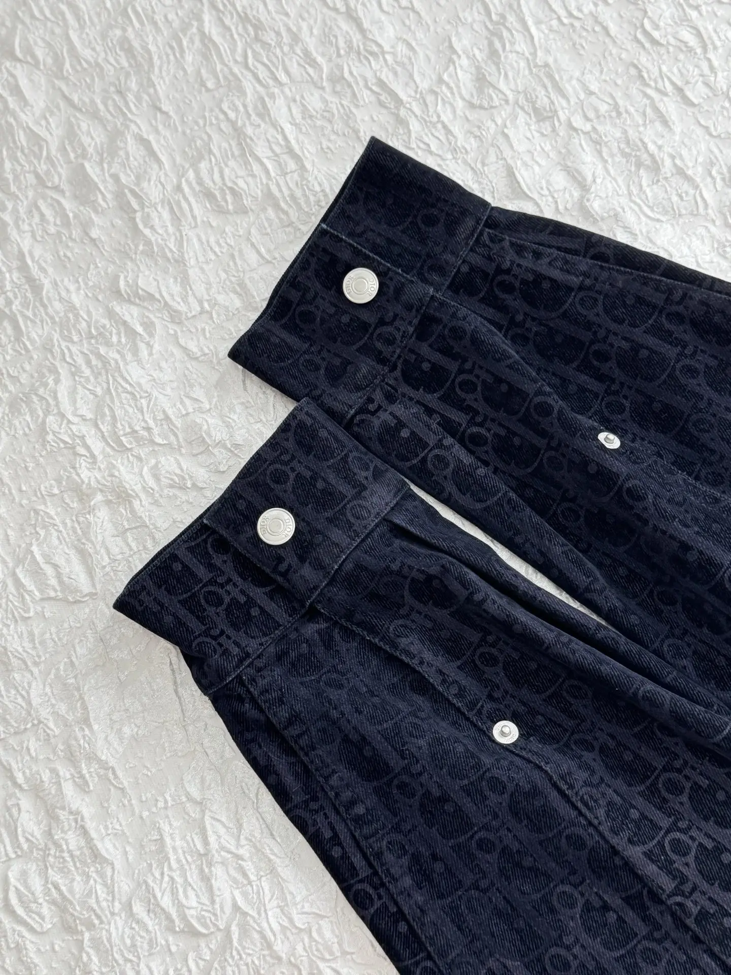 Oblique Flocked Denim Long-Sleeve Shirt D33519195 — view 8