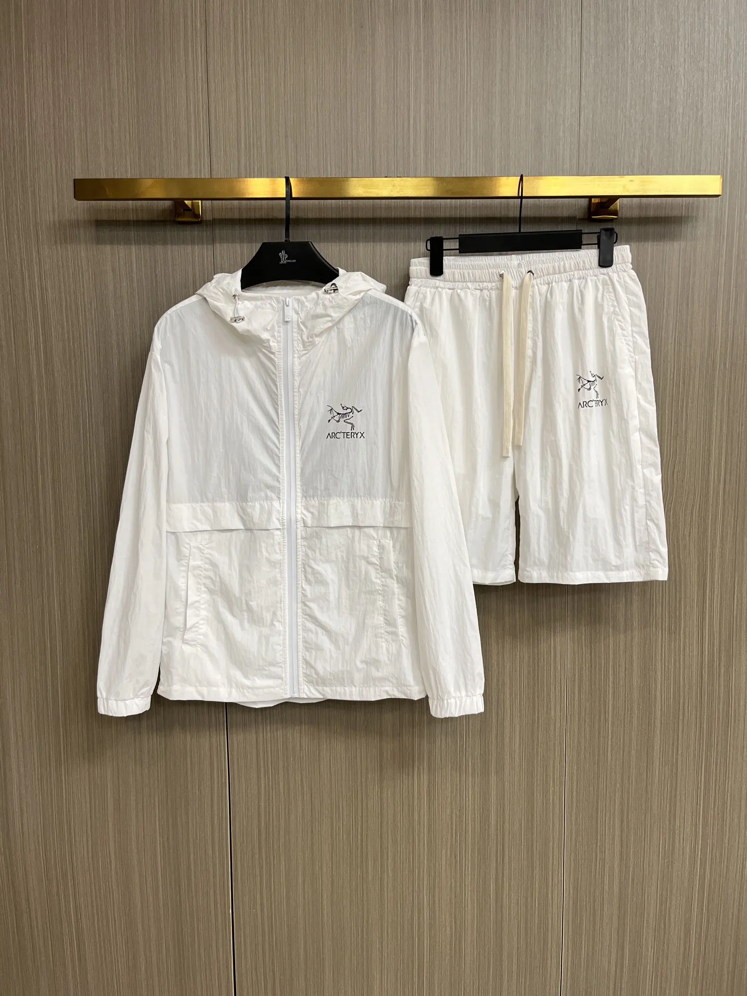 Logo-Print Hooded Windbreaker and Shorts Set D34014553