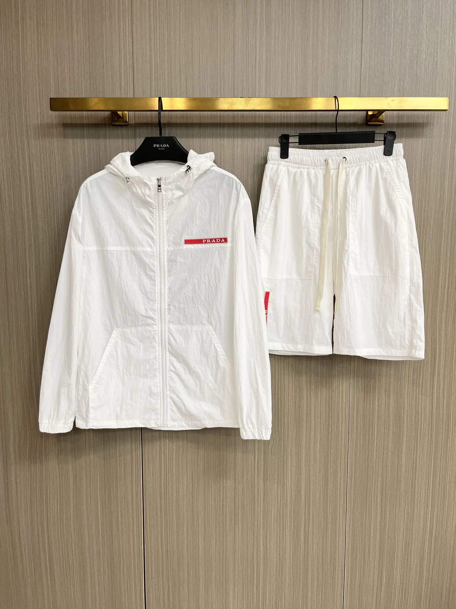 Logo-Patch Hooded Windbreaker and Shorts Set D34014559