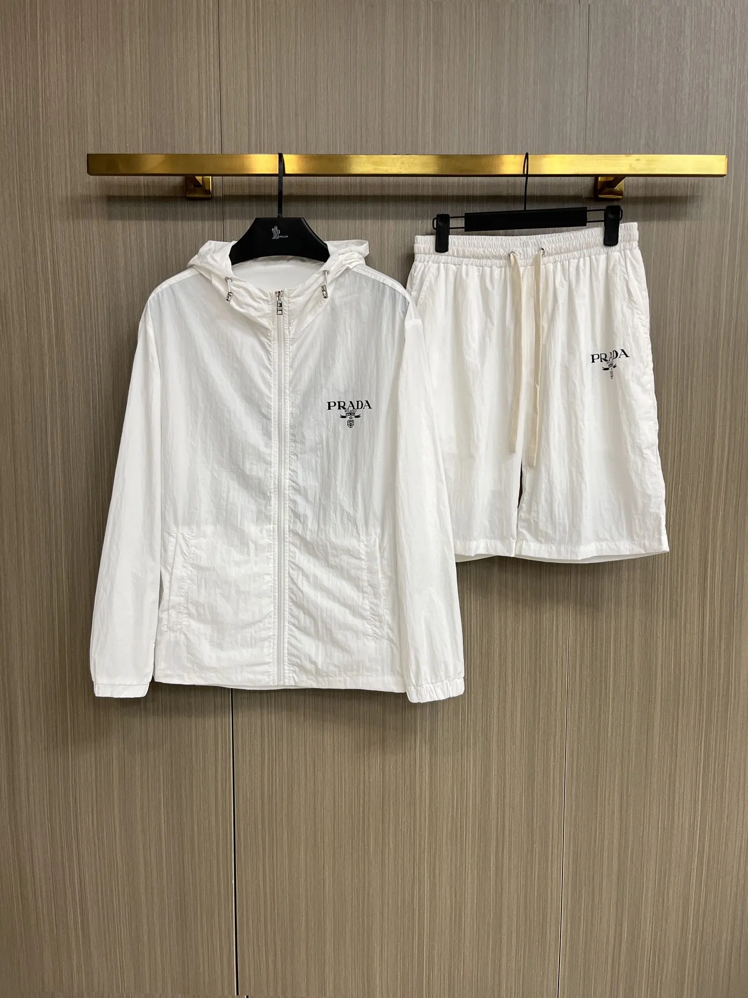 Logo-Print Hooded Windbreaker and Shorts Set D34014408