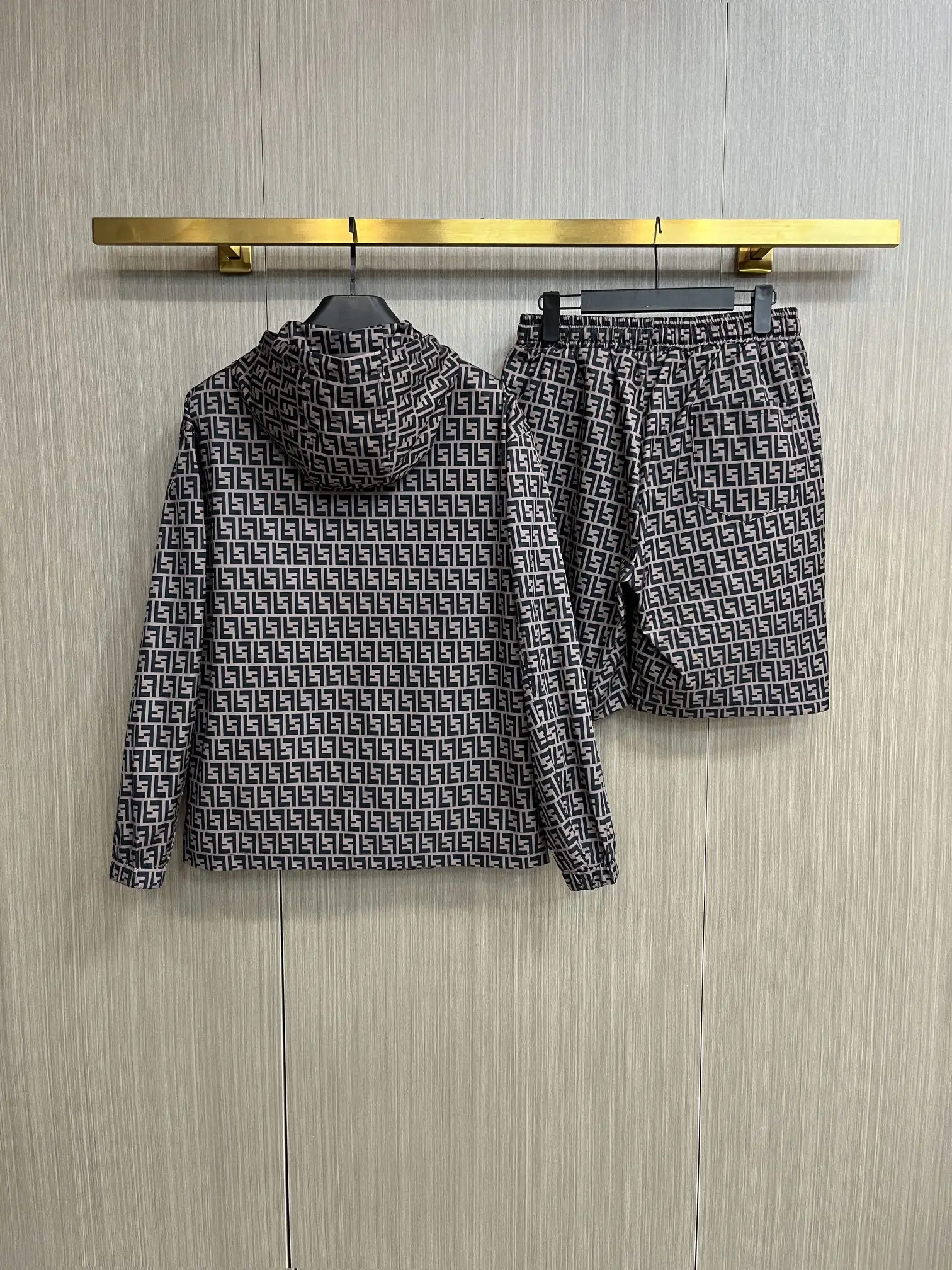 Monogram Print Hooded Jacket and Shorts Set D34014406 — view 2