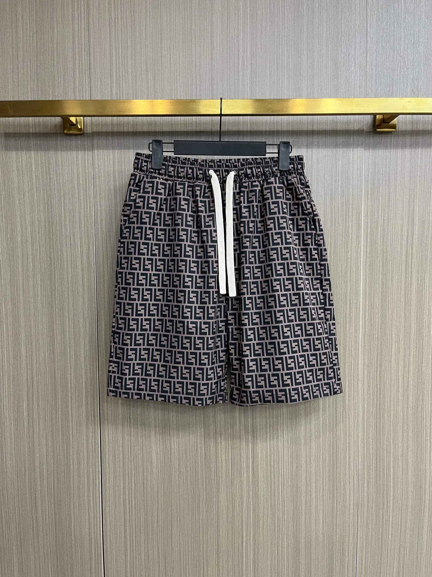 Monogram Print Hooded Jacket and Shorts Set D34014406 — view 3