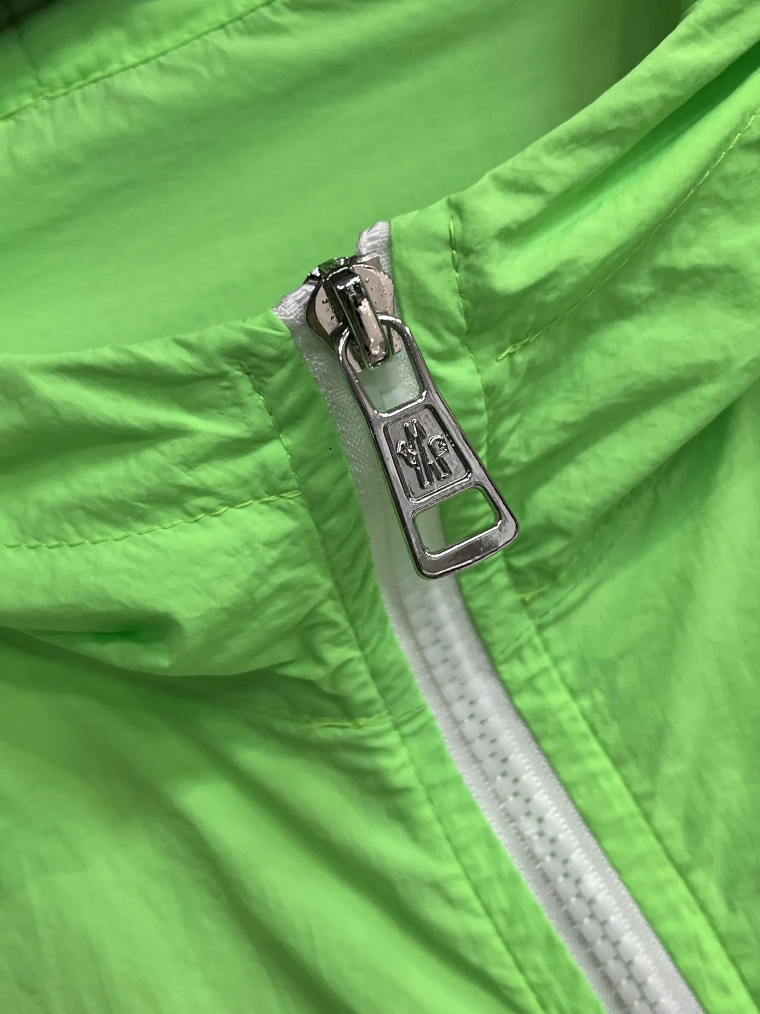 Moncler Striped Hooded Windbreaker and Shorts Set D34014539 — view 7