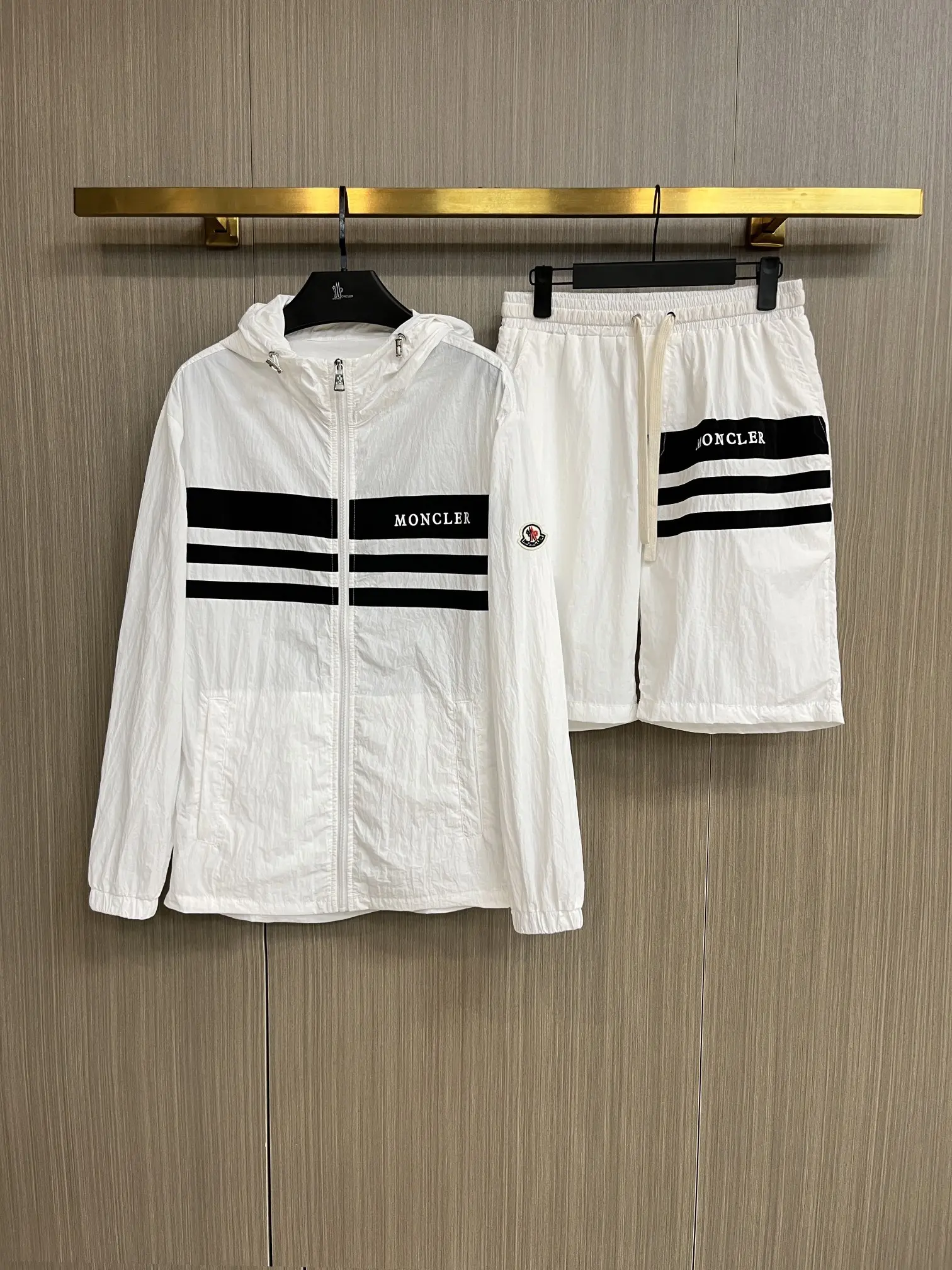 Striped Hooded Windbreaker and Shorts Set D34014405