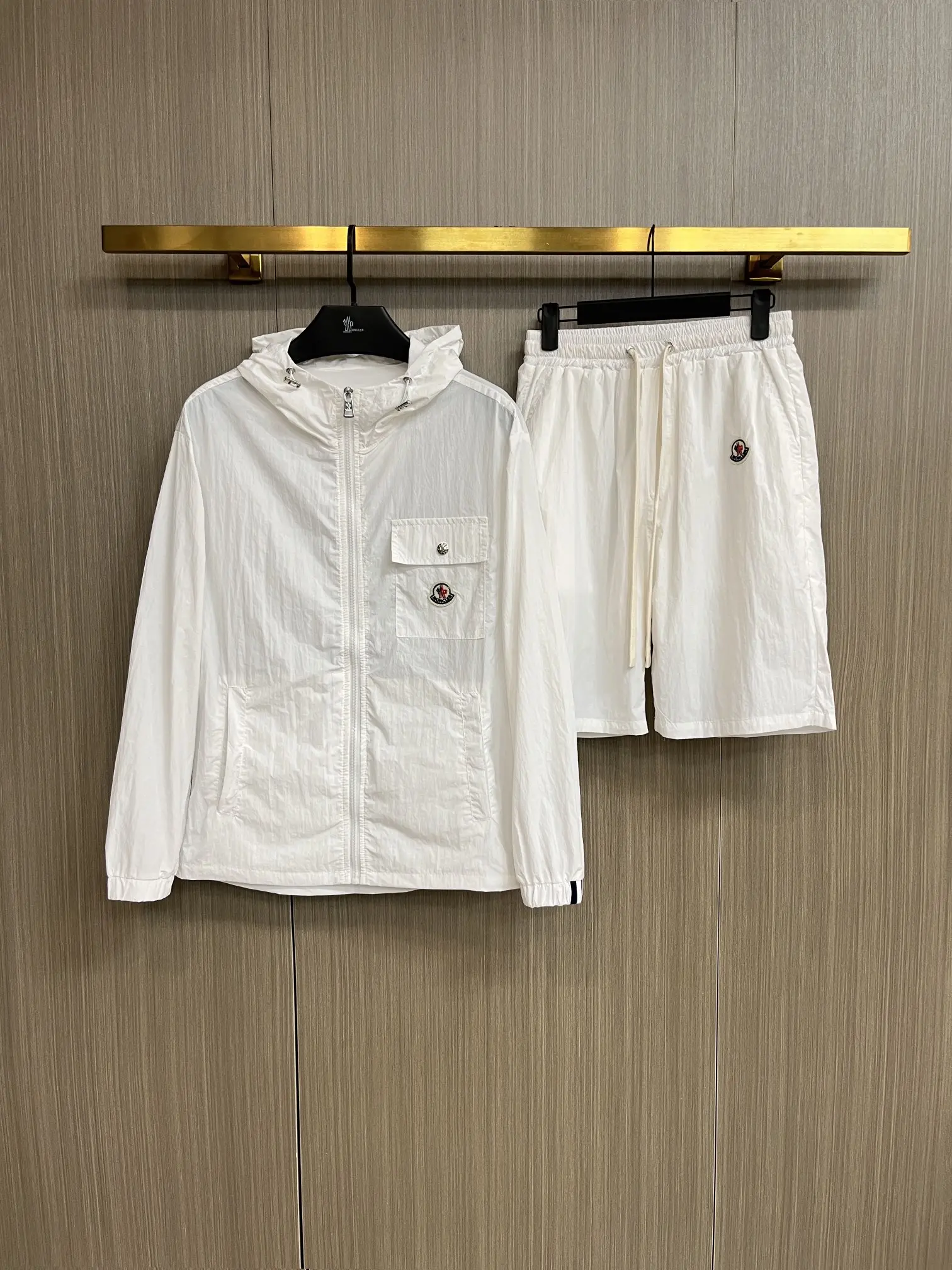 Hooded Windbreaker and Shorts Two-Piece Set D34014555