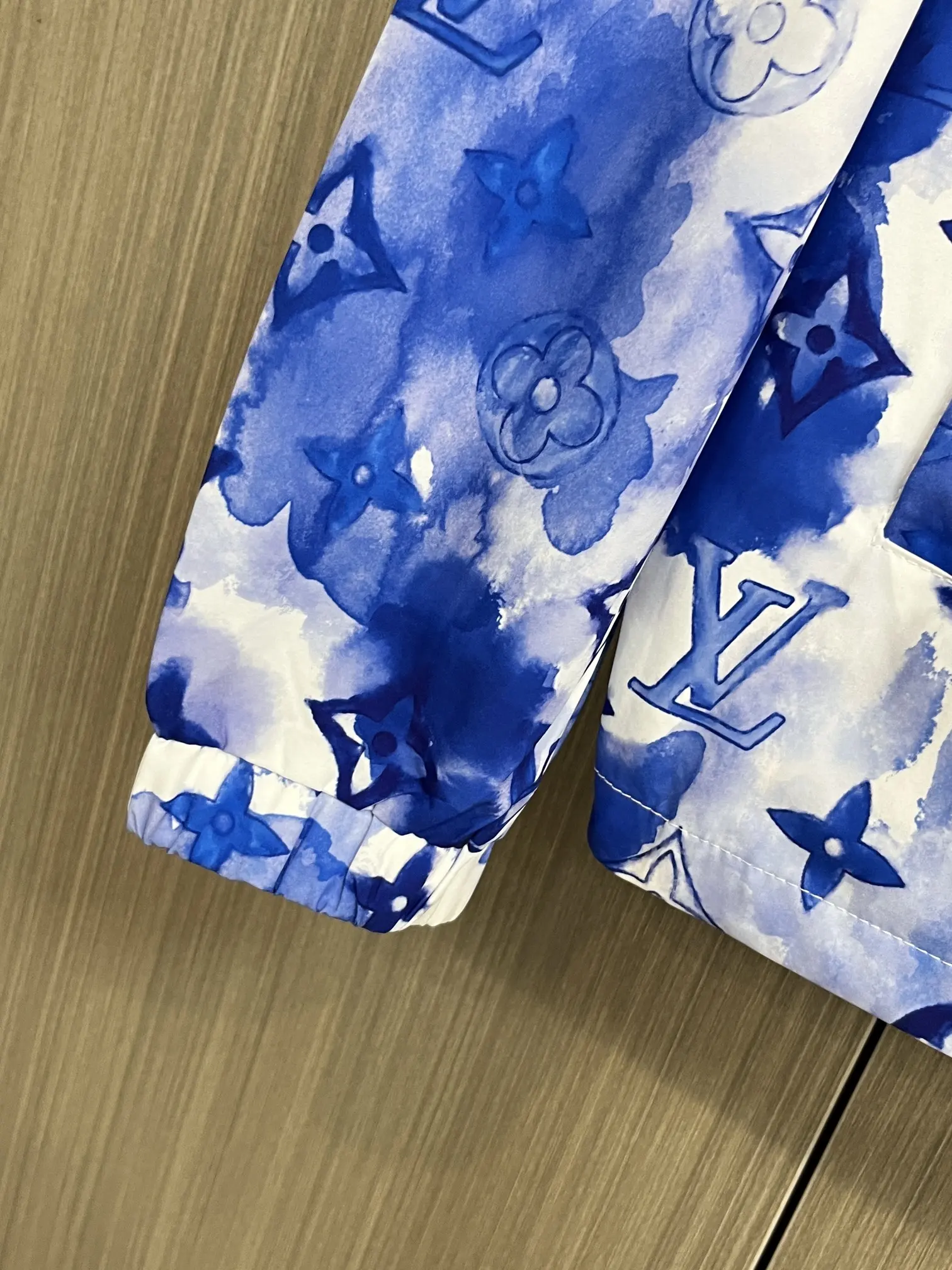 Monogram Watercolor Windbreaker and Shorts Set D34014543 — view 9