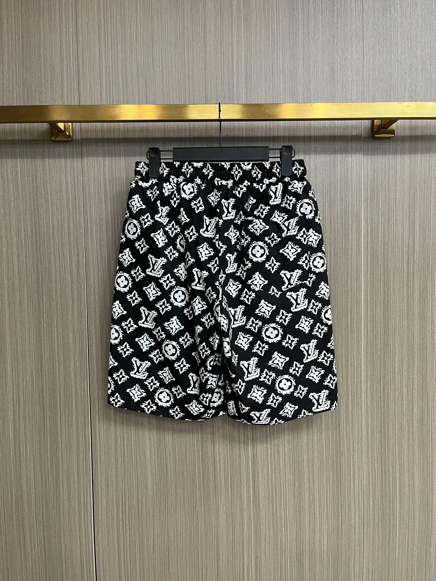 Monogram Print Windbreaker and Shorts Set D34014556 — view 4