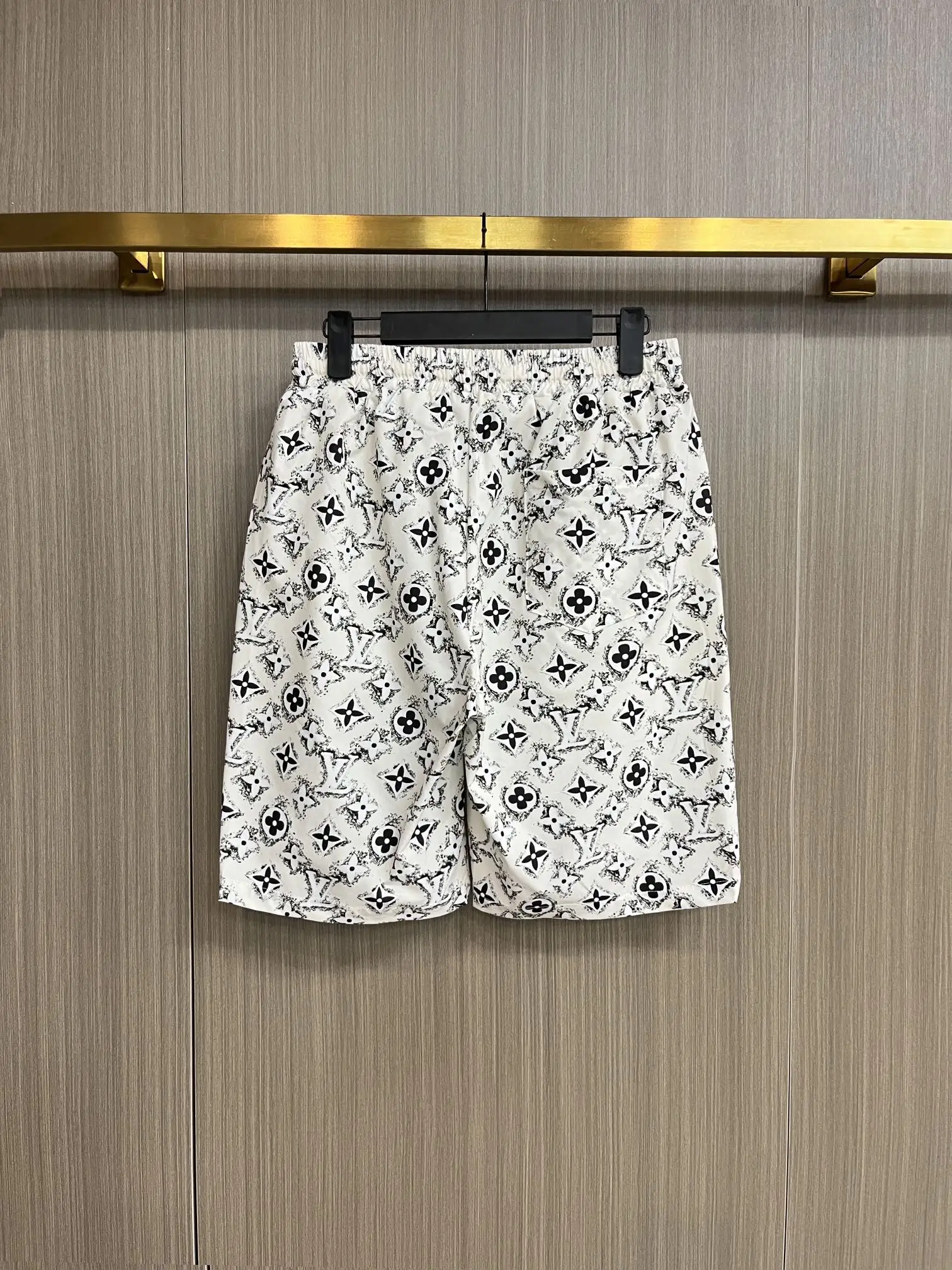 Monogram Print Windbreaker and Shorts Set D34014538 — view 4