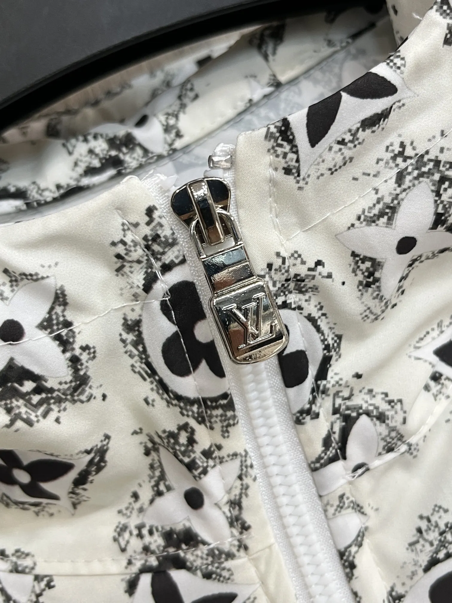 Monogram Print Windbreaker and Shorts Set D34014538 — view 9