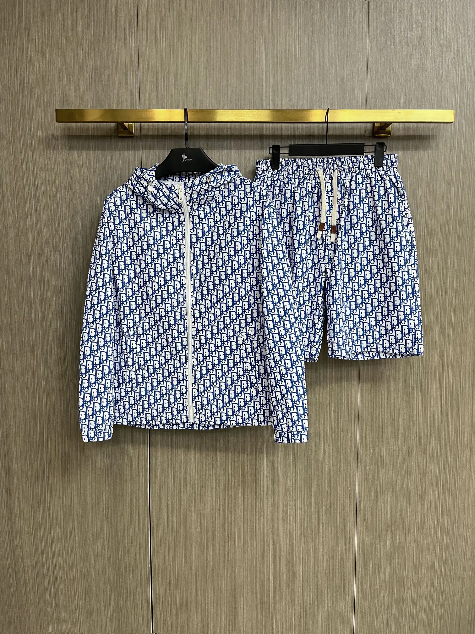 Oblique Print Hooded Jacket and Shorts Set D34014558