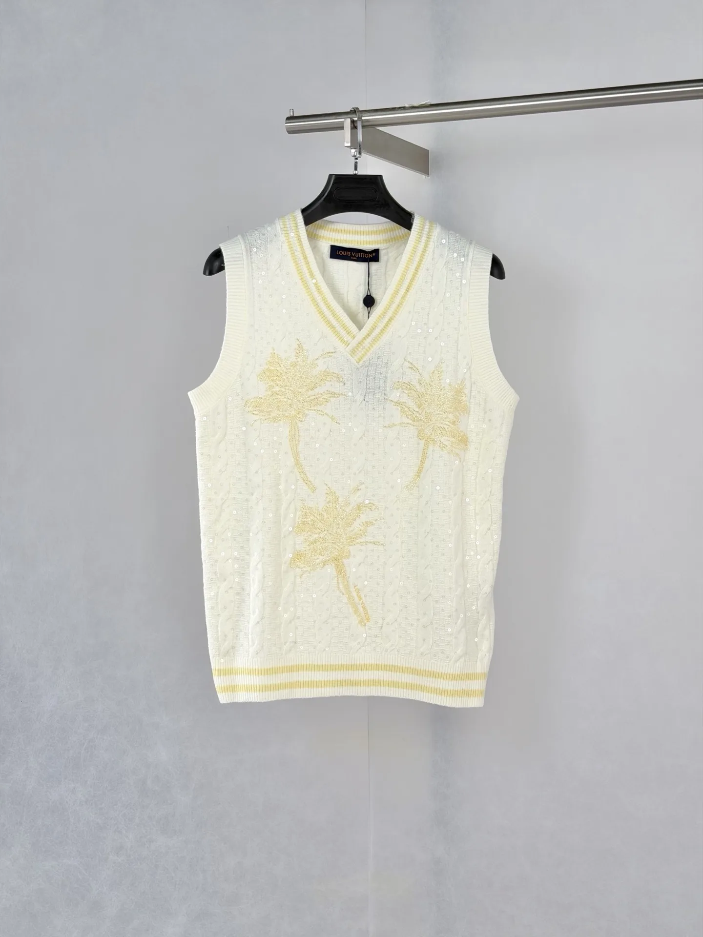 Palm Tree Beaded Cable-Knit Vest D34520666
