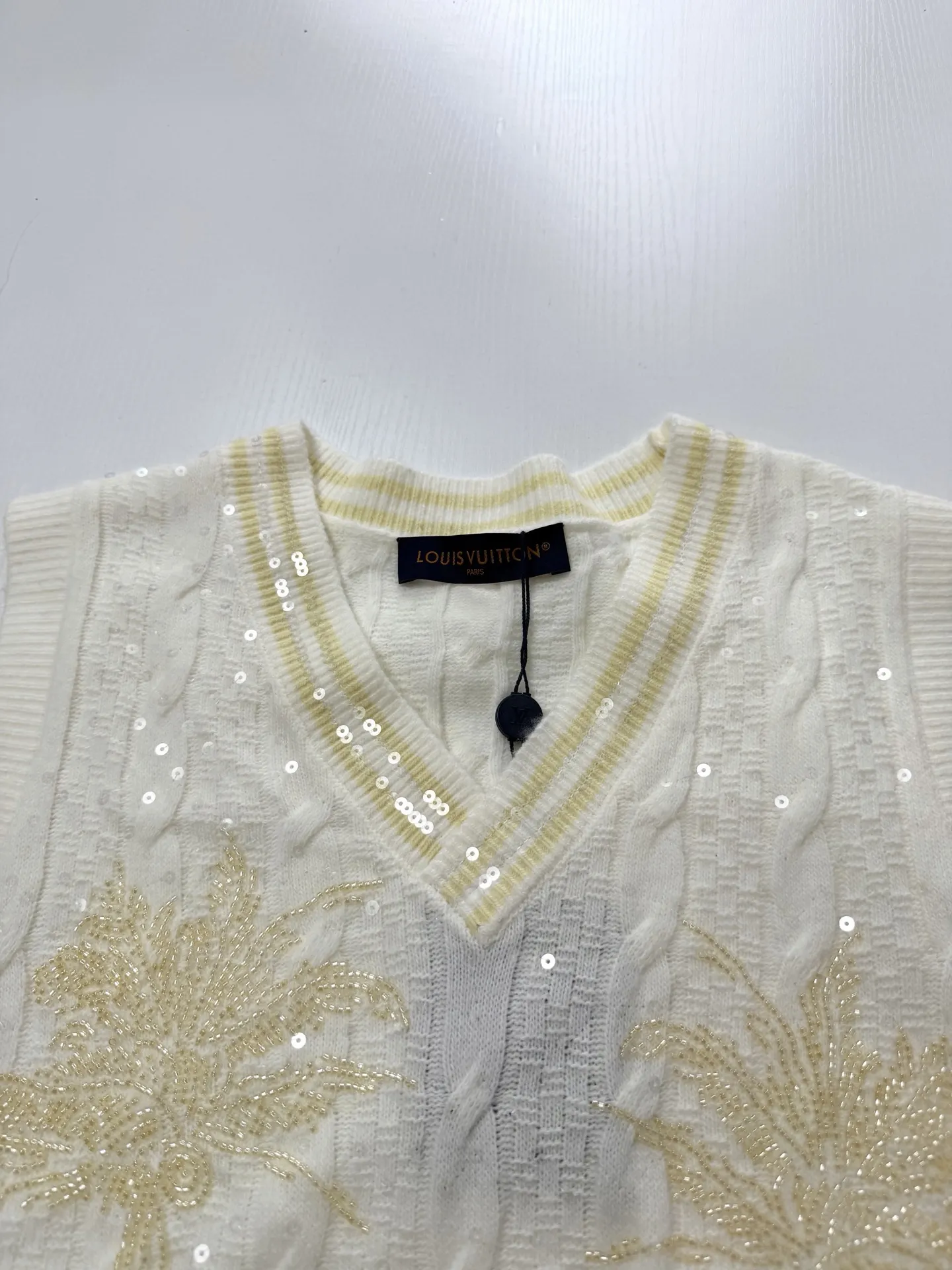 Palm Tree Beaded Cable-Knit Vest D34520666 — view 7