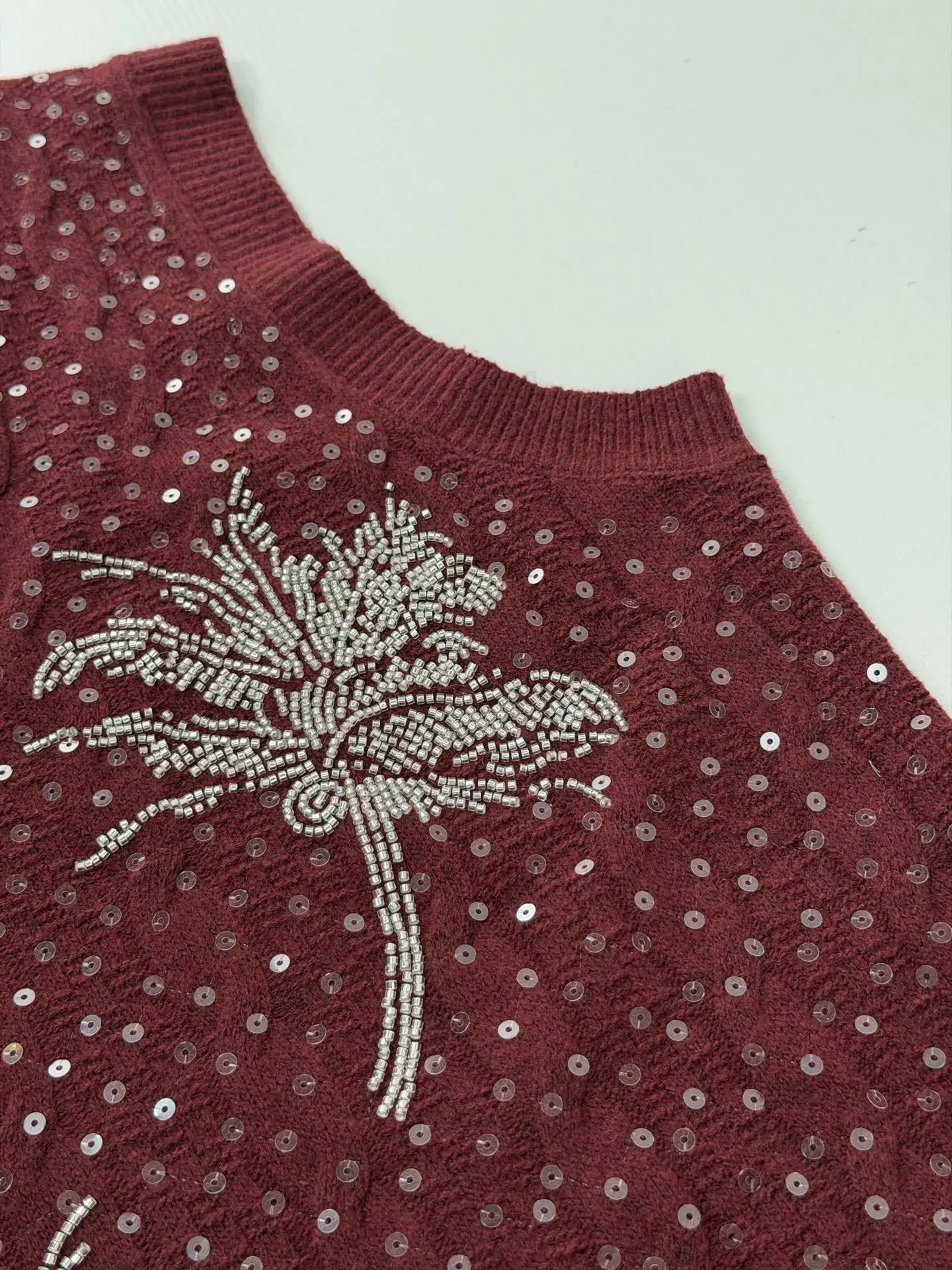 Palm Tree Beaded Cable-Knit Vest D34520667 — view 8