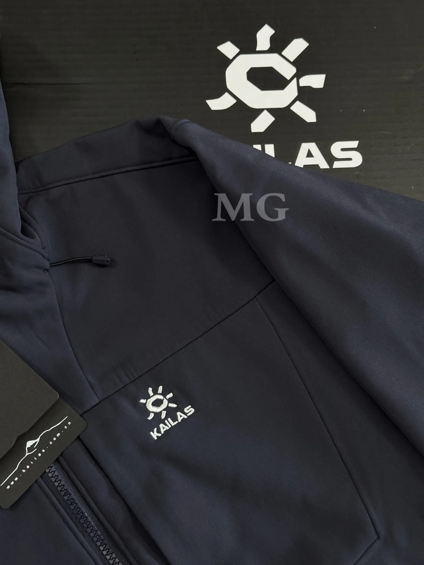 Kailas M8iC Fleece-Lined Softshell Hooded Jacket D35018955 — view 4