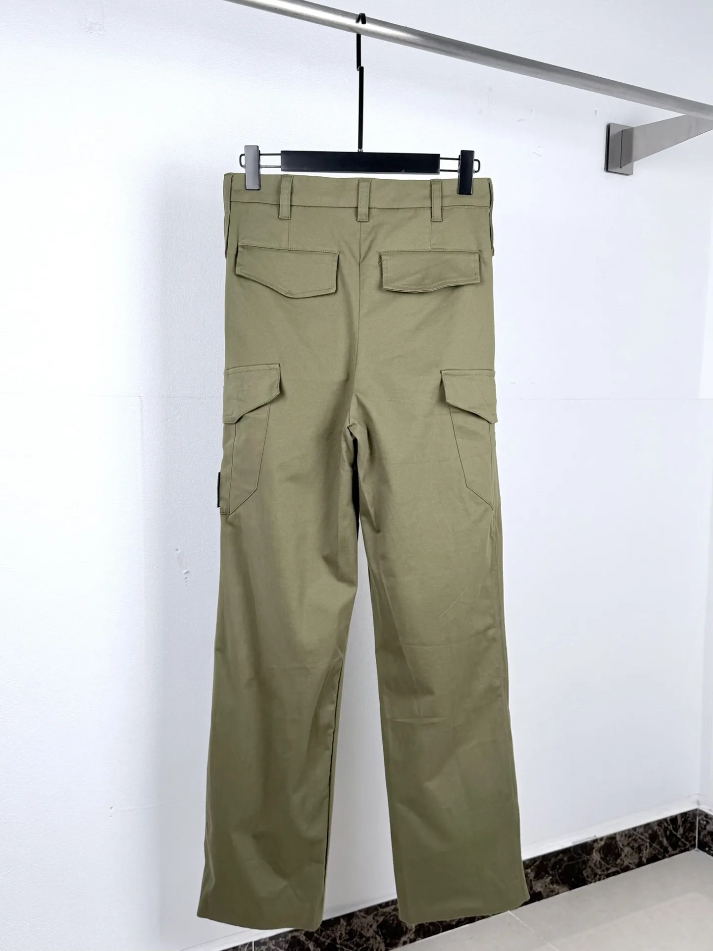 Embroidered Logo Cotton-Blend Cargo Trousers D35020000 — view 3
