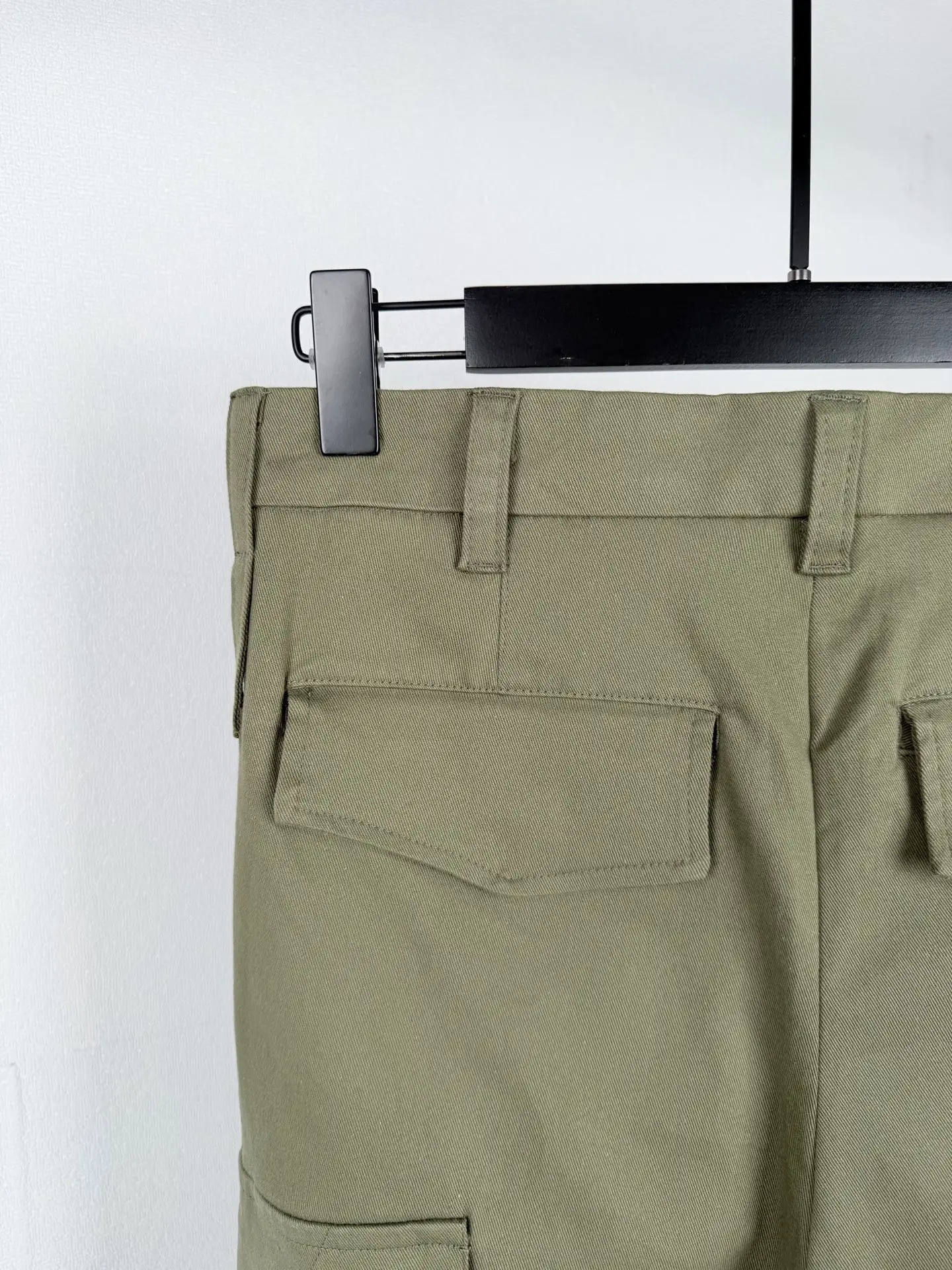 Embroidered Logo Cotton-Blend Cargo Trousers D35020000 — view 11