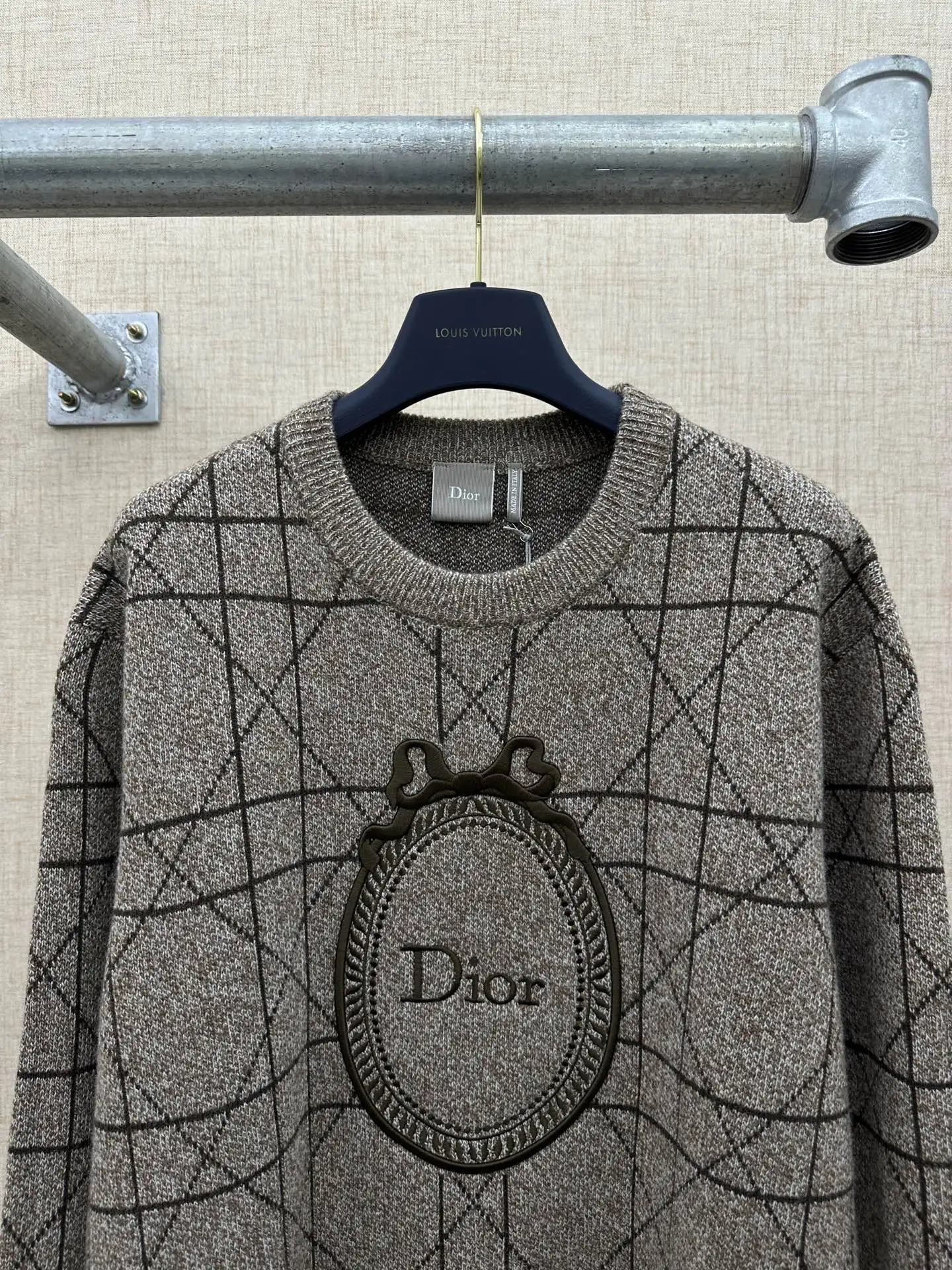 Cannage Jacquard Medaillon Crew-Neck Sweater D35021440 — view 3