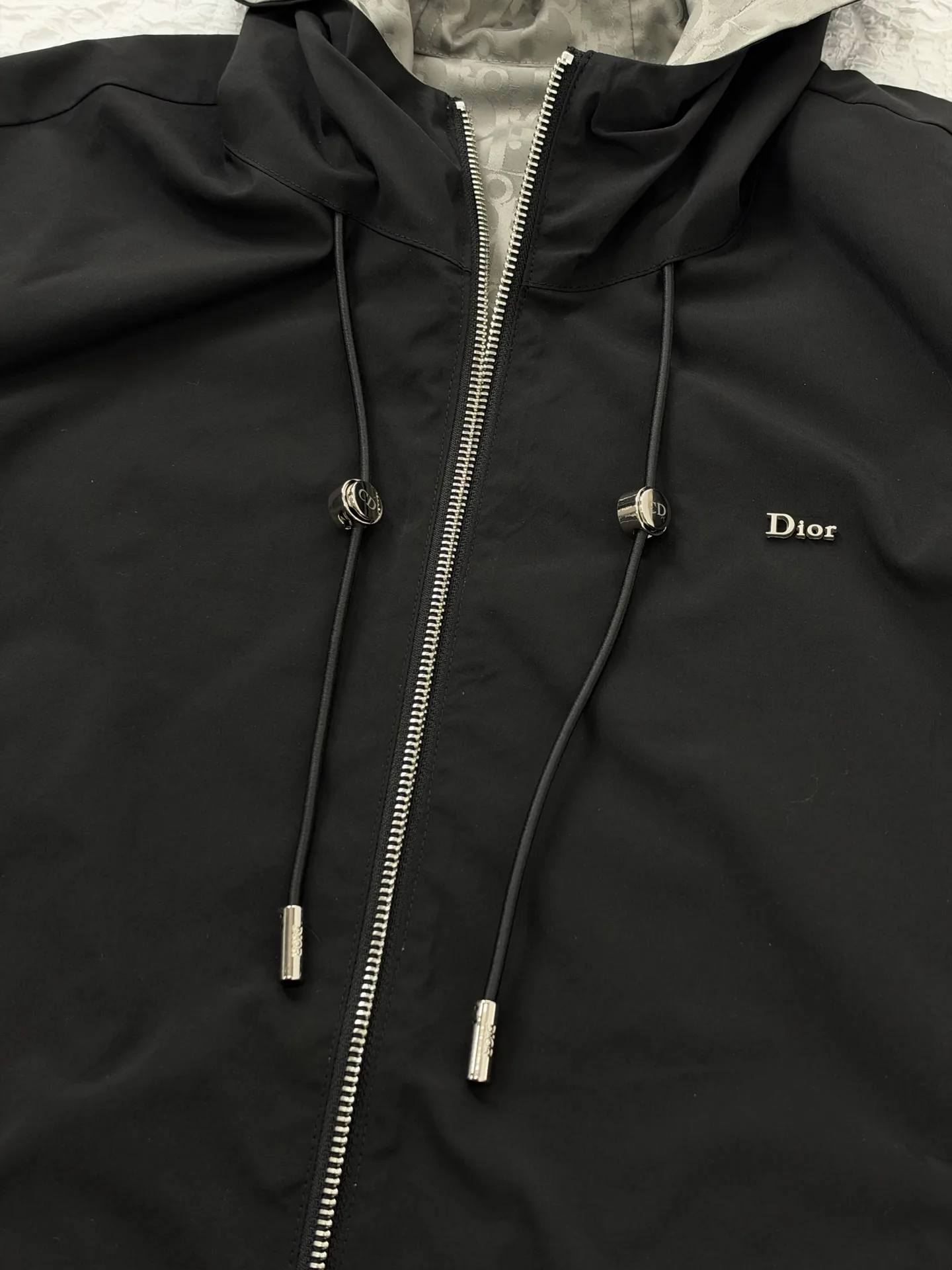 Oblique Jacquard Reversible Hooded Jacket D35519174 — view 8