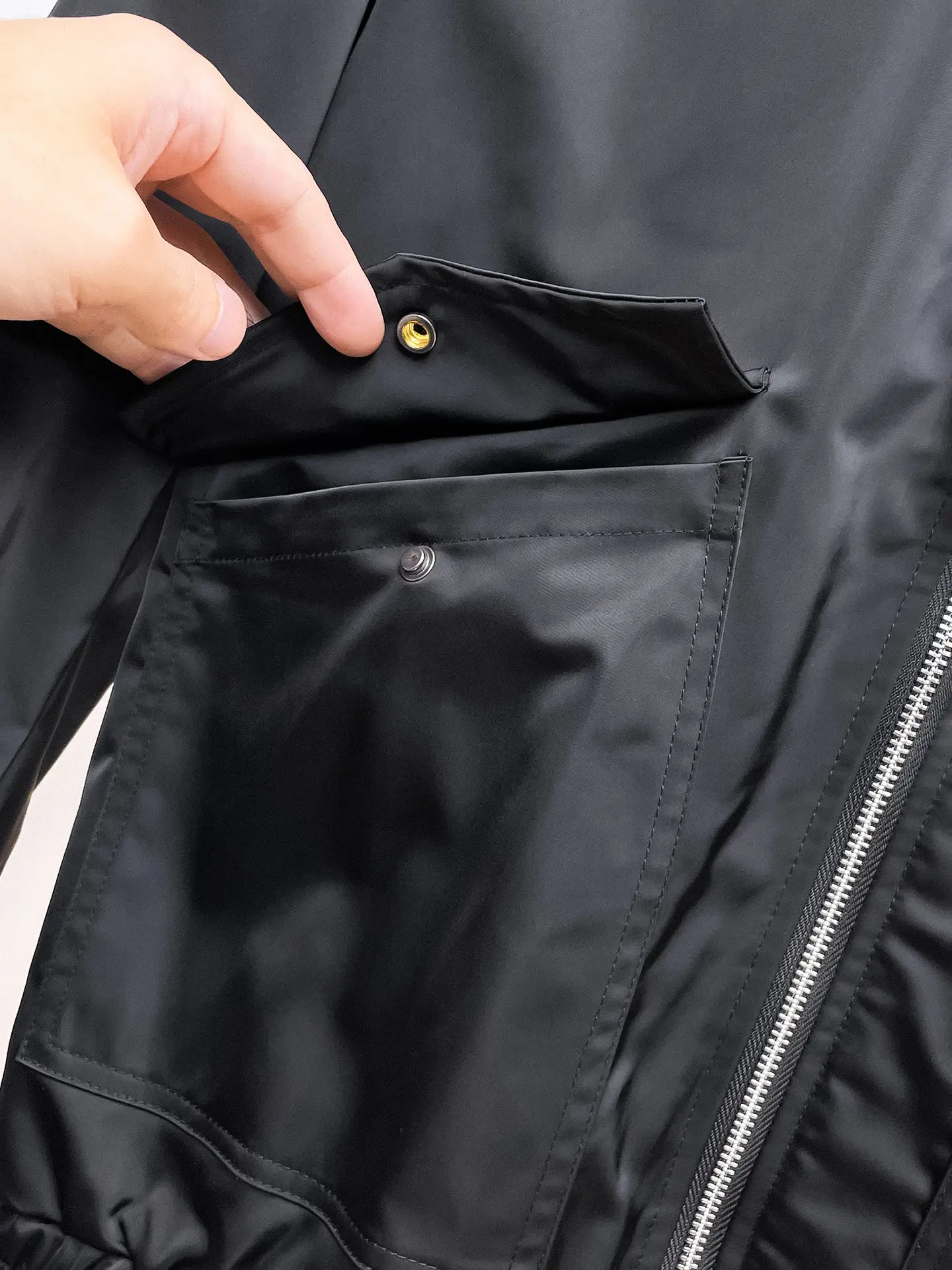 Logo-Appliquéd Re-Nylon Harrington Jacket D36014679 — view 8